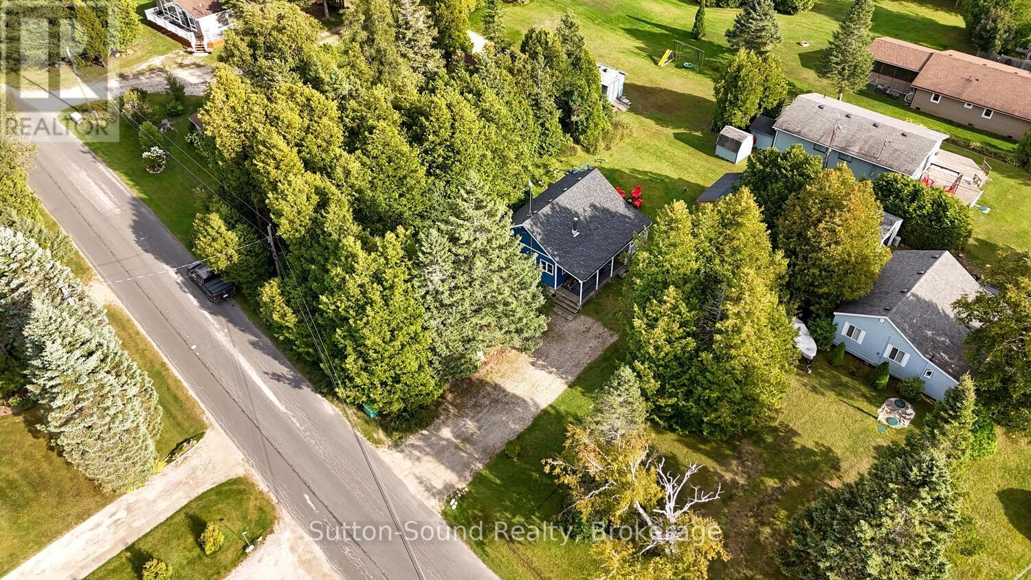 












871 PIKE BAY ROAD

,
Northern Bruce Peninsula,




Ontario
N0H2T0

