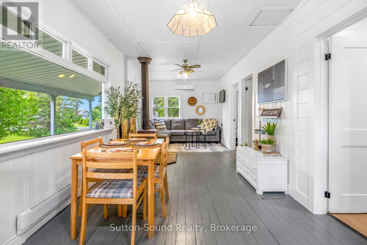 












871 PIKE BAY ROAD

,
Northern Bruce Peninsula,




Ontario
N0H2T0

