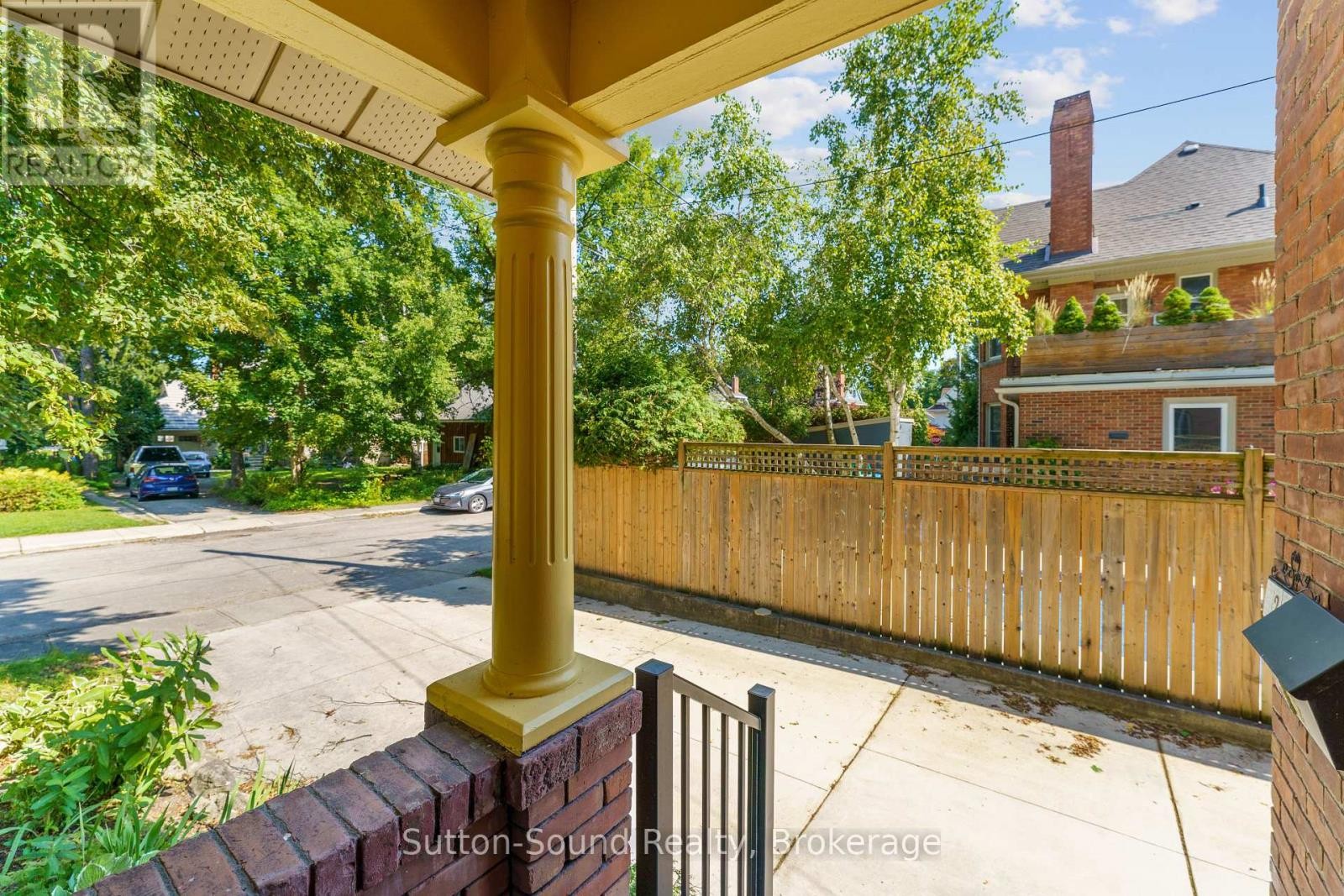 












235 7TH STREET W

,
Owen Sound,




Ontario
N4K3L3

