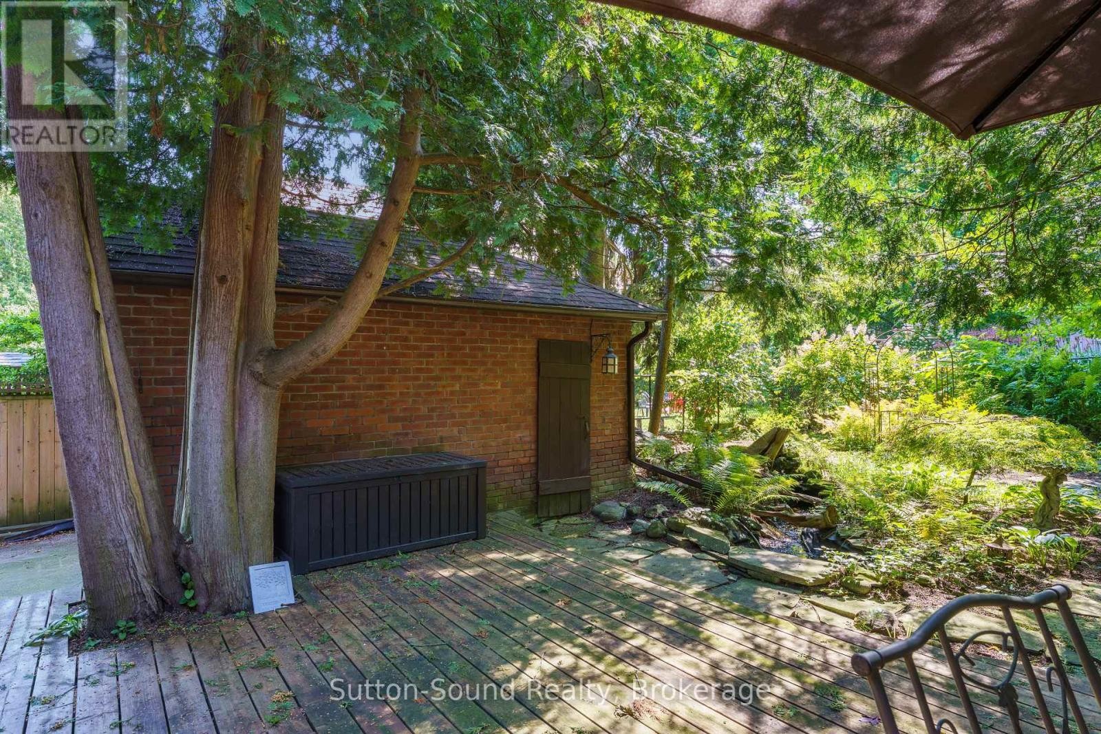 












235 7TH STREET W

,
Owen Sound,




Ontario
N4K3L3

