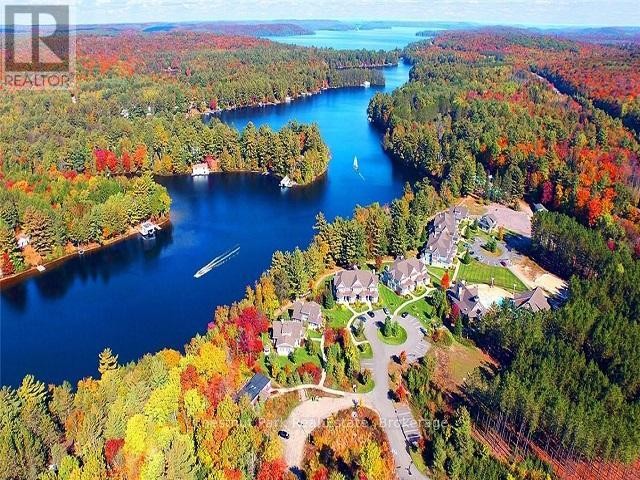 












1020 BIRCH GLEN ROAD

,
Lake of Bays (Mclean),




Ontario
P0B1A0

