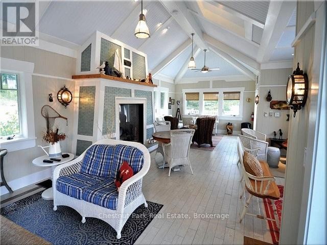 












1020 BIRCH GLEN ROAD

,
Lake of Bays (Mclean),




Ontario
P0B1A0

