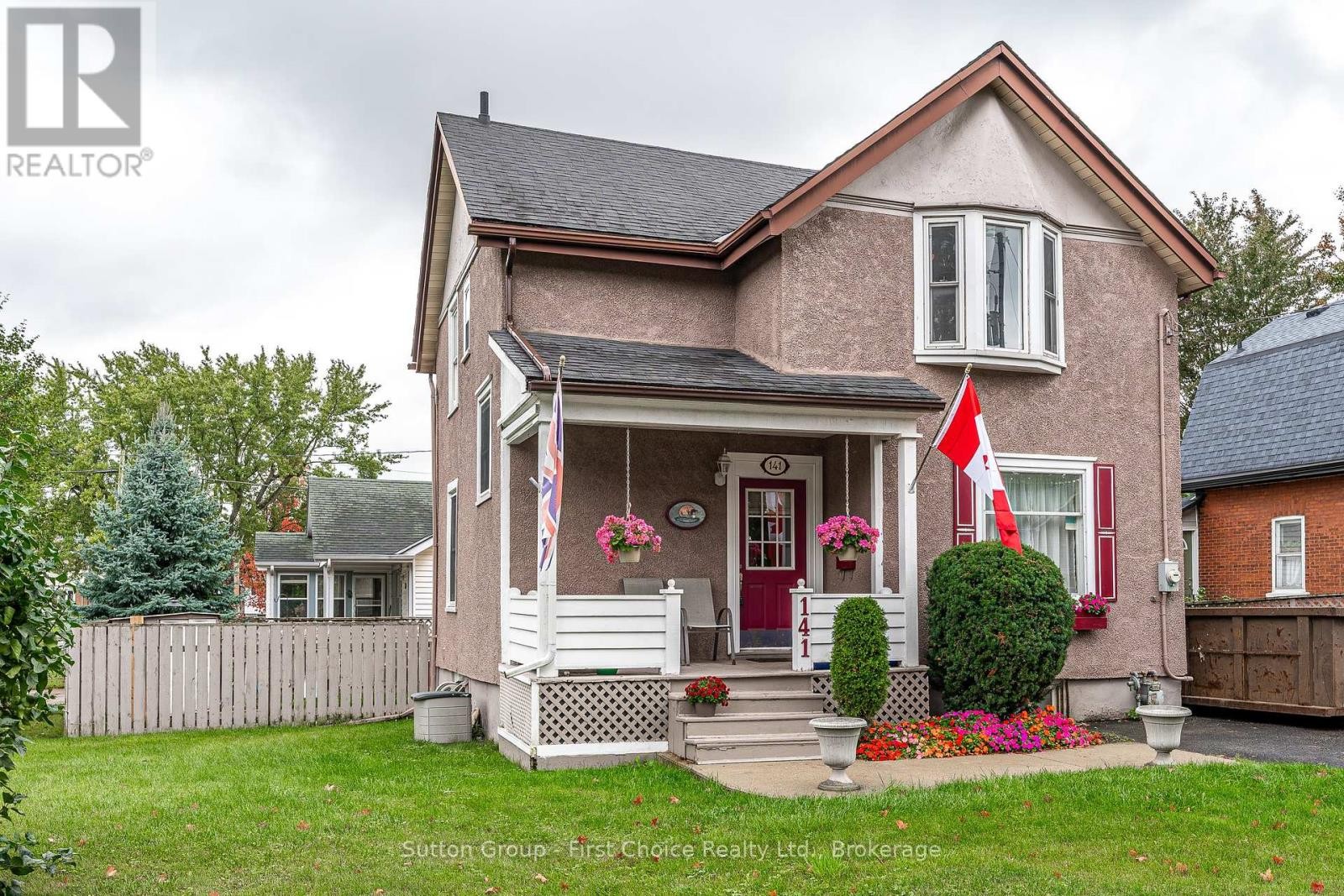 












141 PERTH STREET

,
Stratford,




Ontario
N5A3Y1

