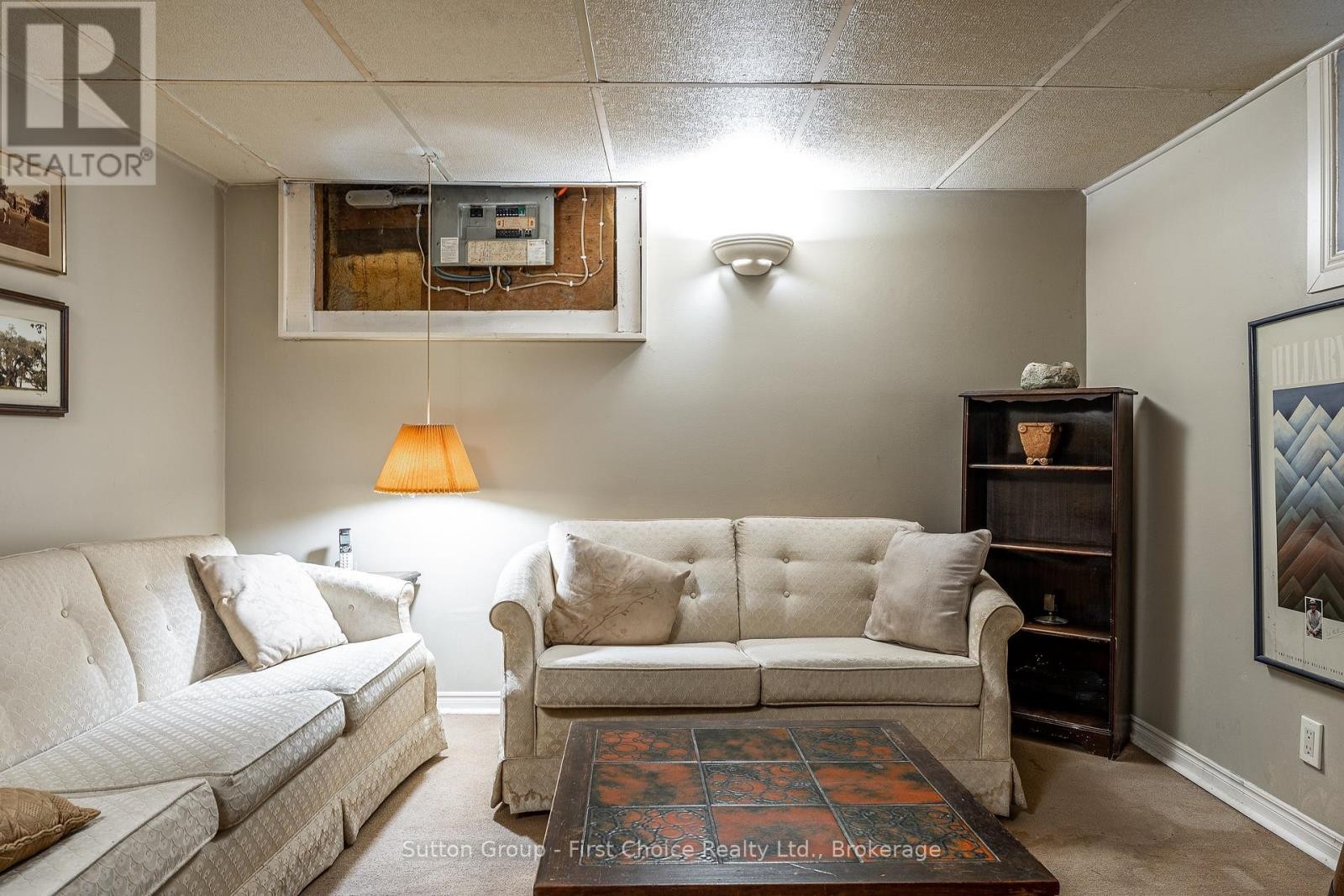 












141 PERTH STREET

,
Stratford,




Ontario
N5A3Y1

