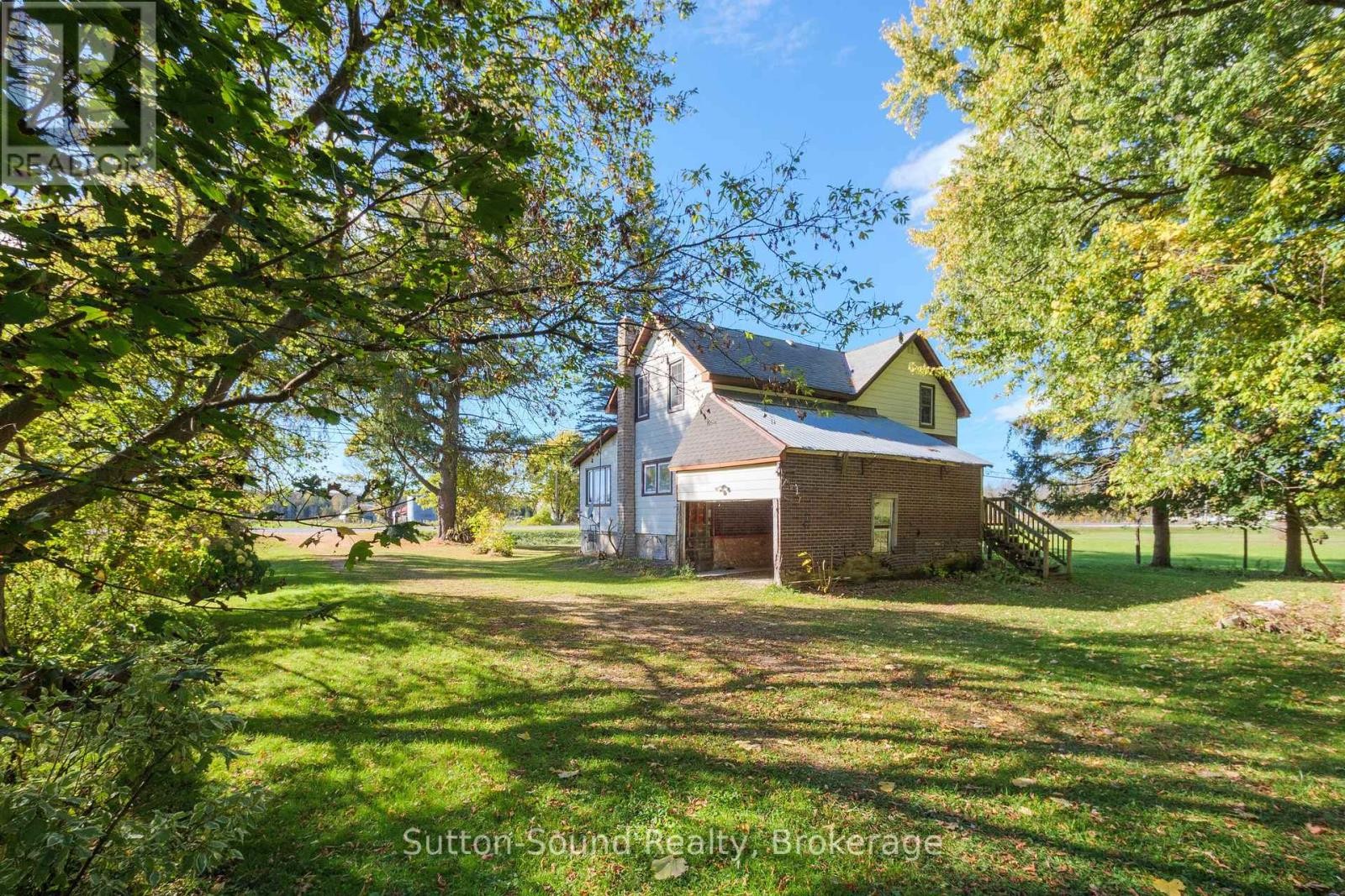 












19733 HWY 6 HIGHWAY

,
Georgian Bluffs,




Ontario
N1M2W3

