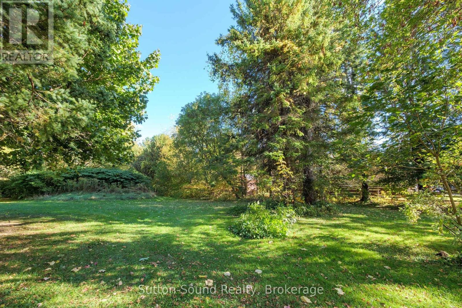 












19733 HWY 6 HIGHWAY

,
Georgian Bluffs,




Ontario
N1M2W3

