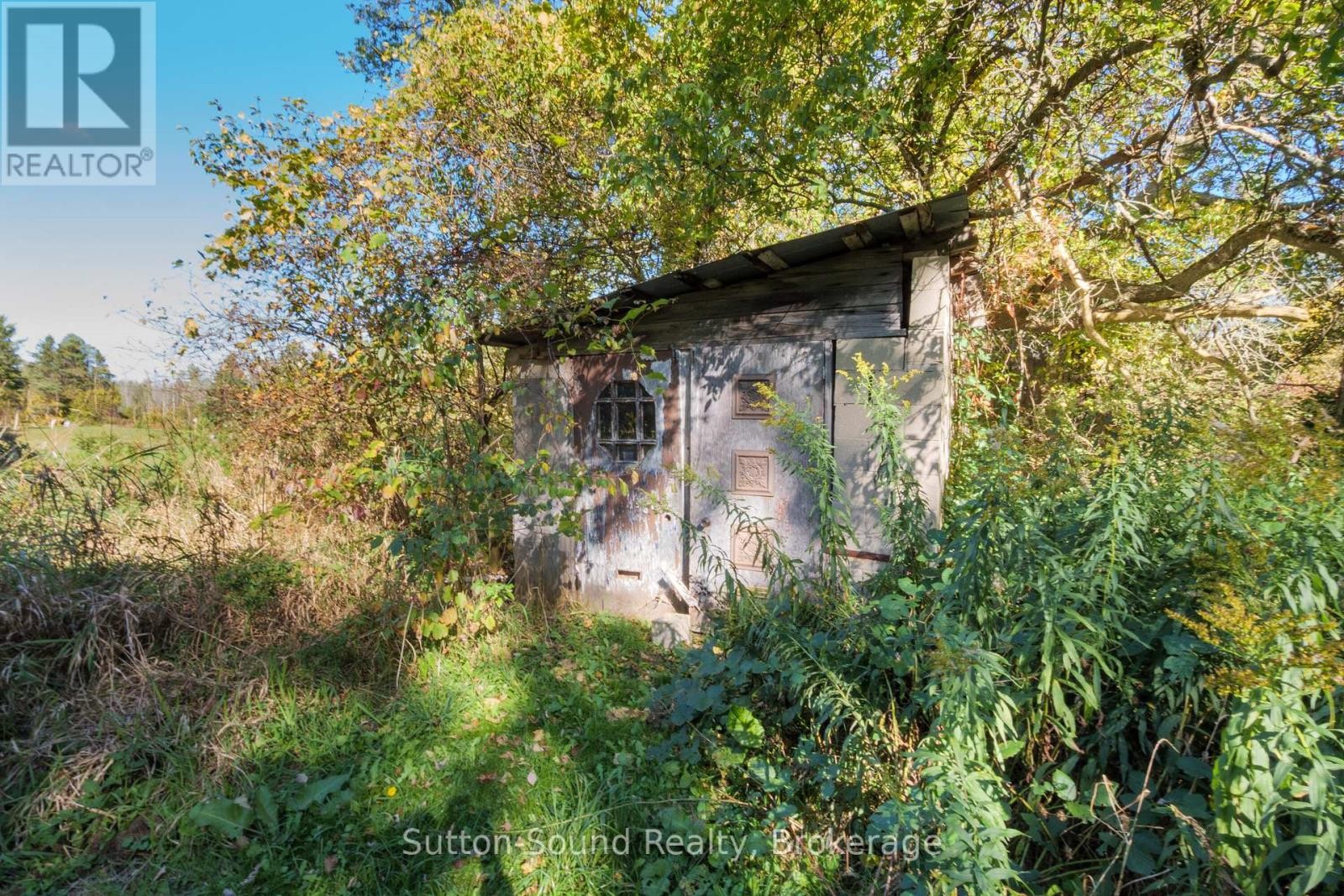 












19733 HWY 6 HIGHWAY

,
Georgian Bluffs,




Ontario
N1M2W3

