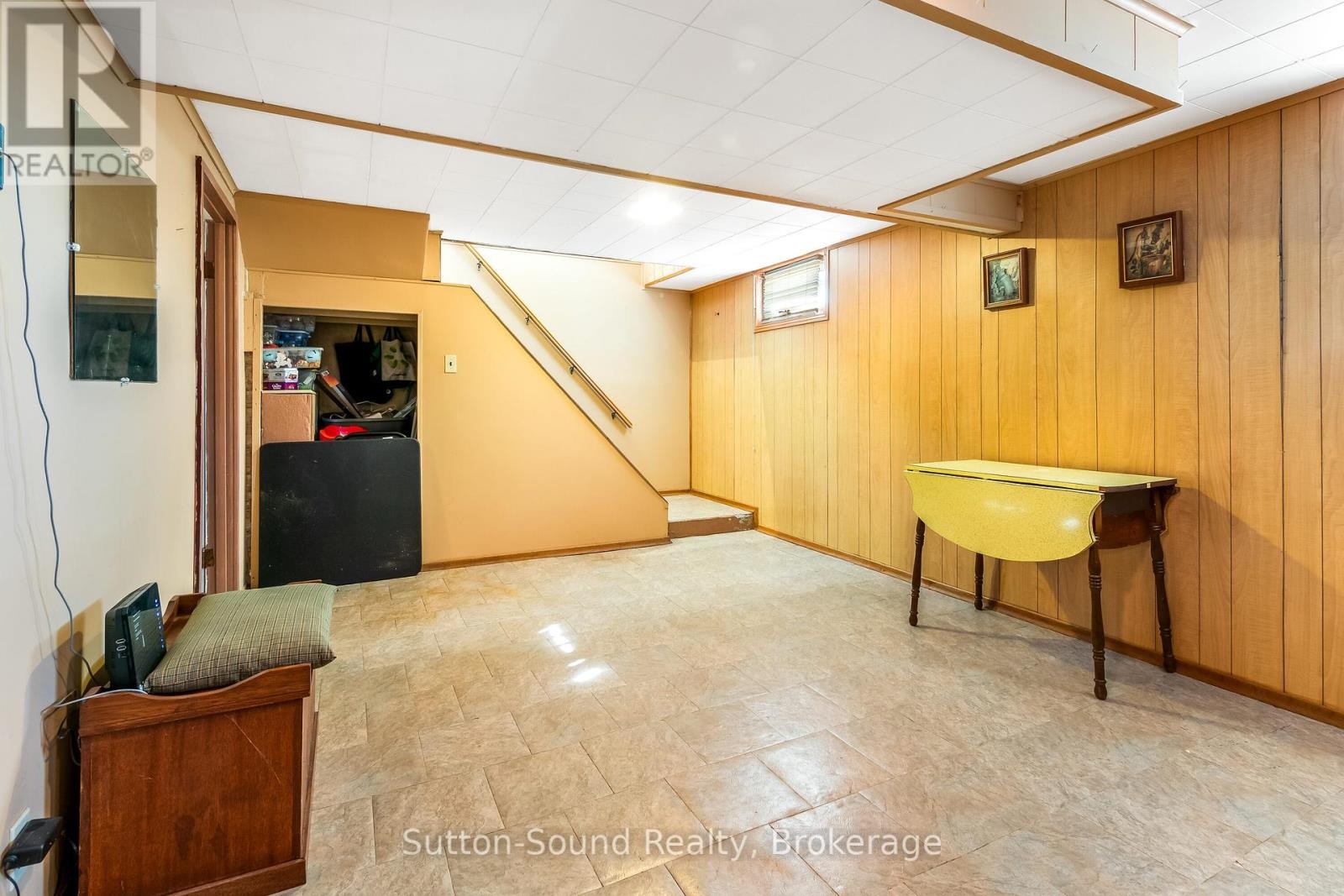 












507 MCNAUGHTON STREET

,
South Bruce Peninsula,




Ontario
N0H2T0

