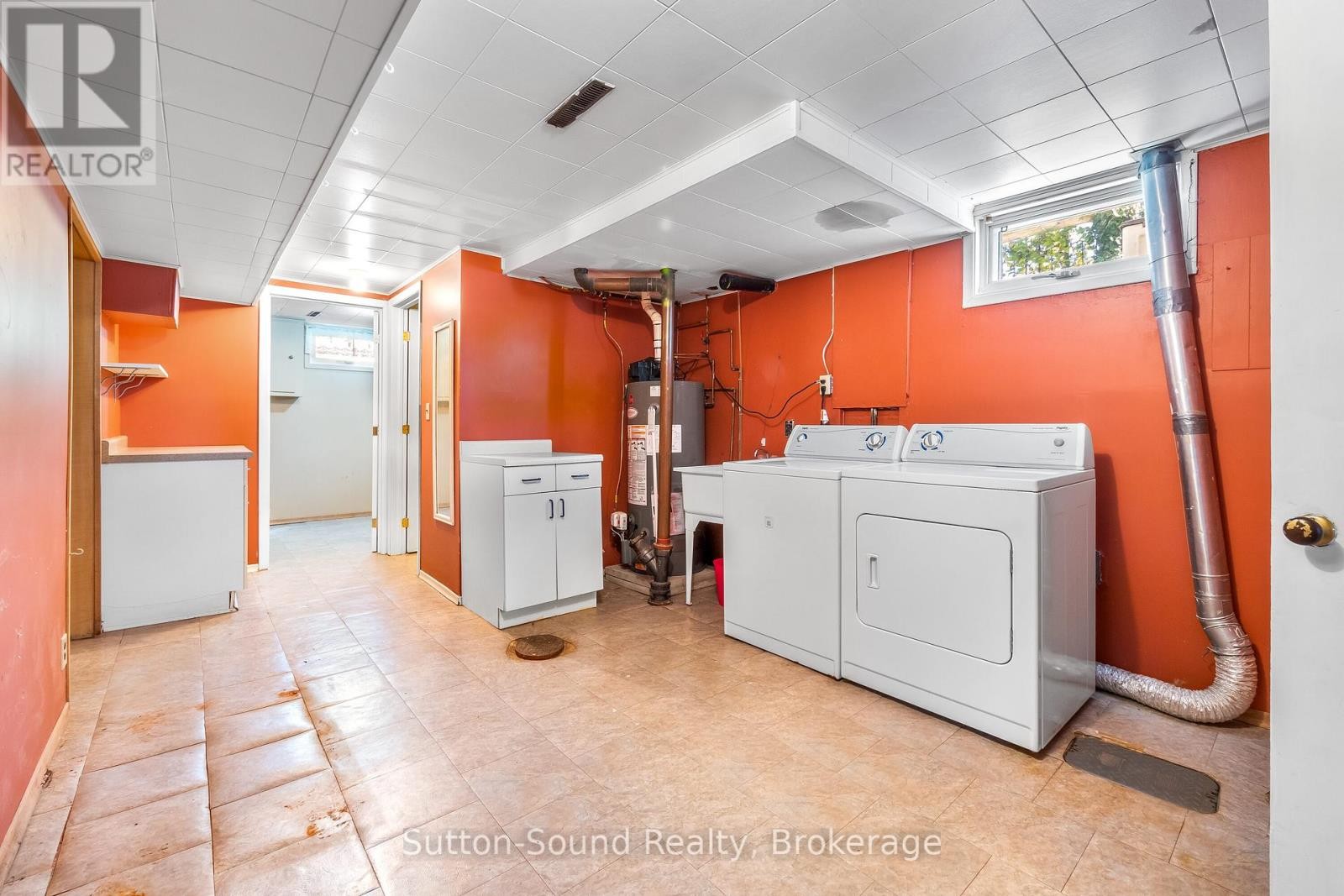 












507 MCNAUGHTON STREET

,
South Bruce Peninsula,




Ontario
N0H2T0

