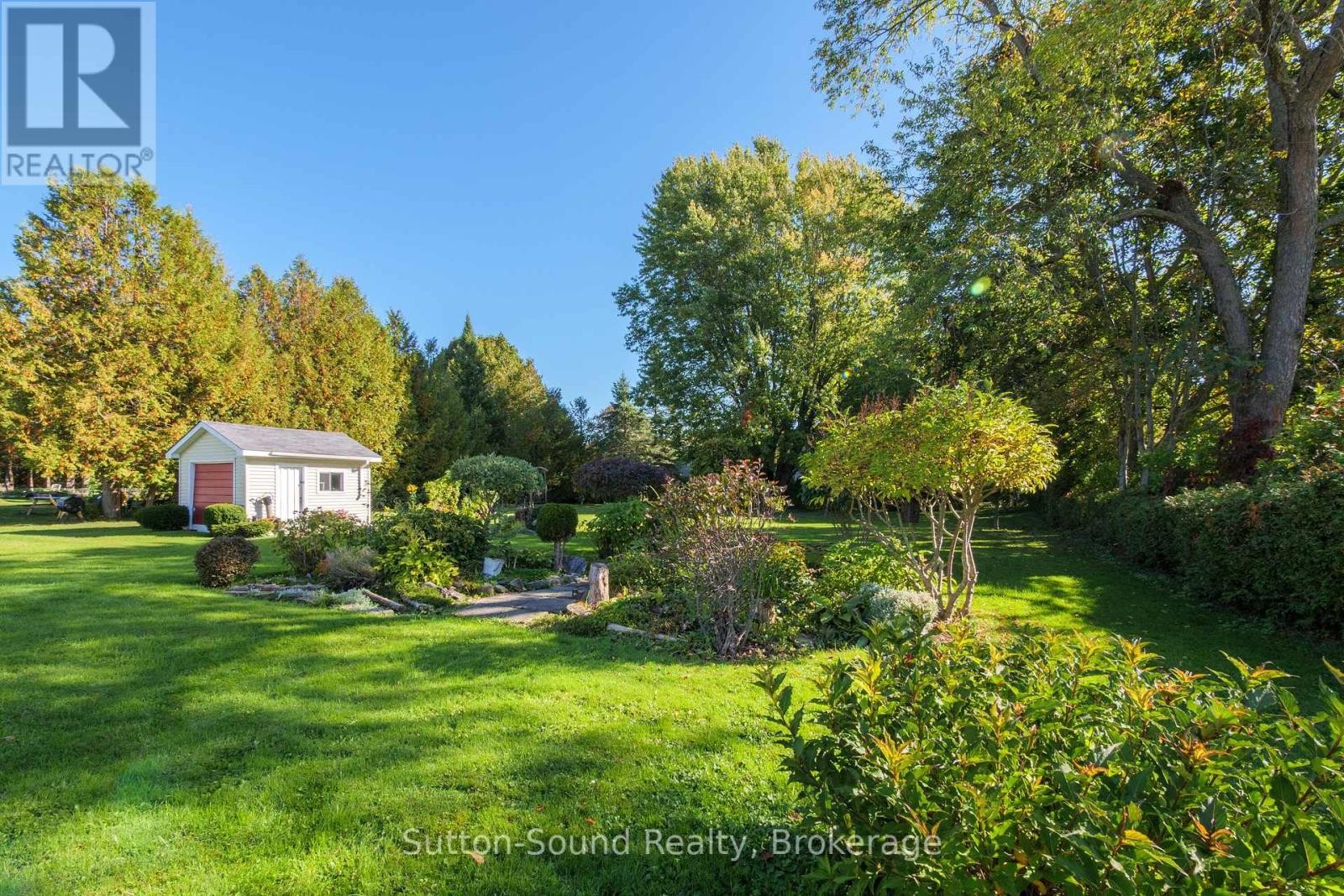 












507 MCNAUGHTON STREET

,
South Bruce Peninsula,




Ontario
N0H2T0

