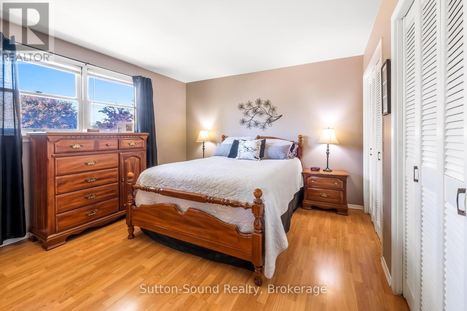 












319 GOULD STREET

,
South Bruce Peninsula,




Ontario
N0H2T0

