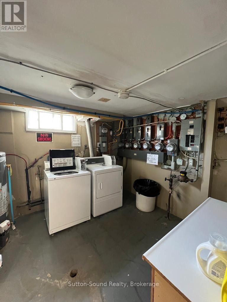 












4 - 619 GREY STREET

,
Brantford,




Ontario
N3S4Y2

