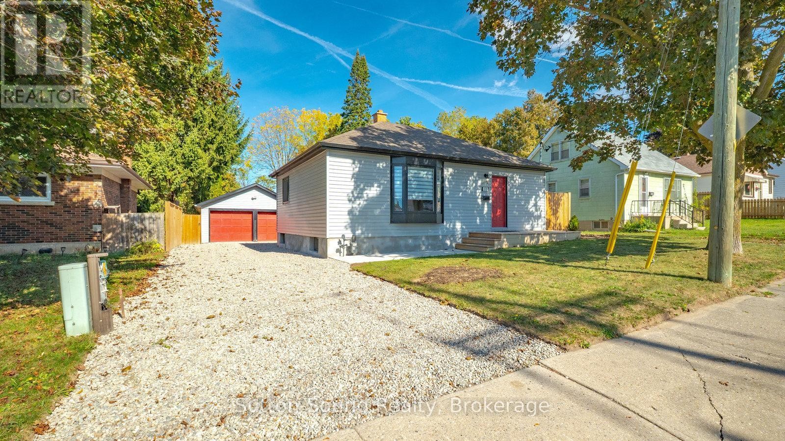 












370 GREY STREET

,
Brantford,




Ontario
N3S4X4

