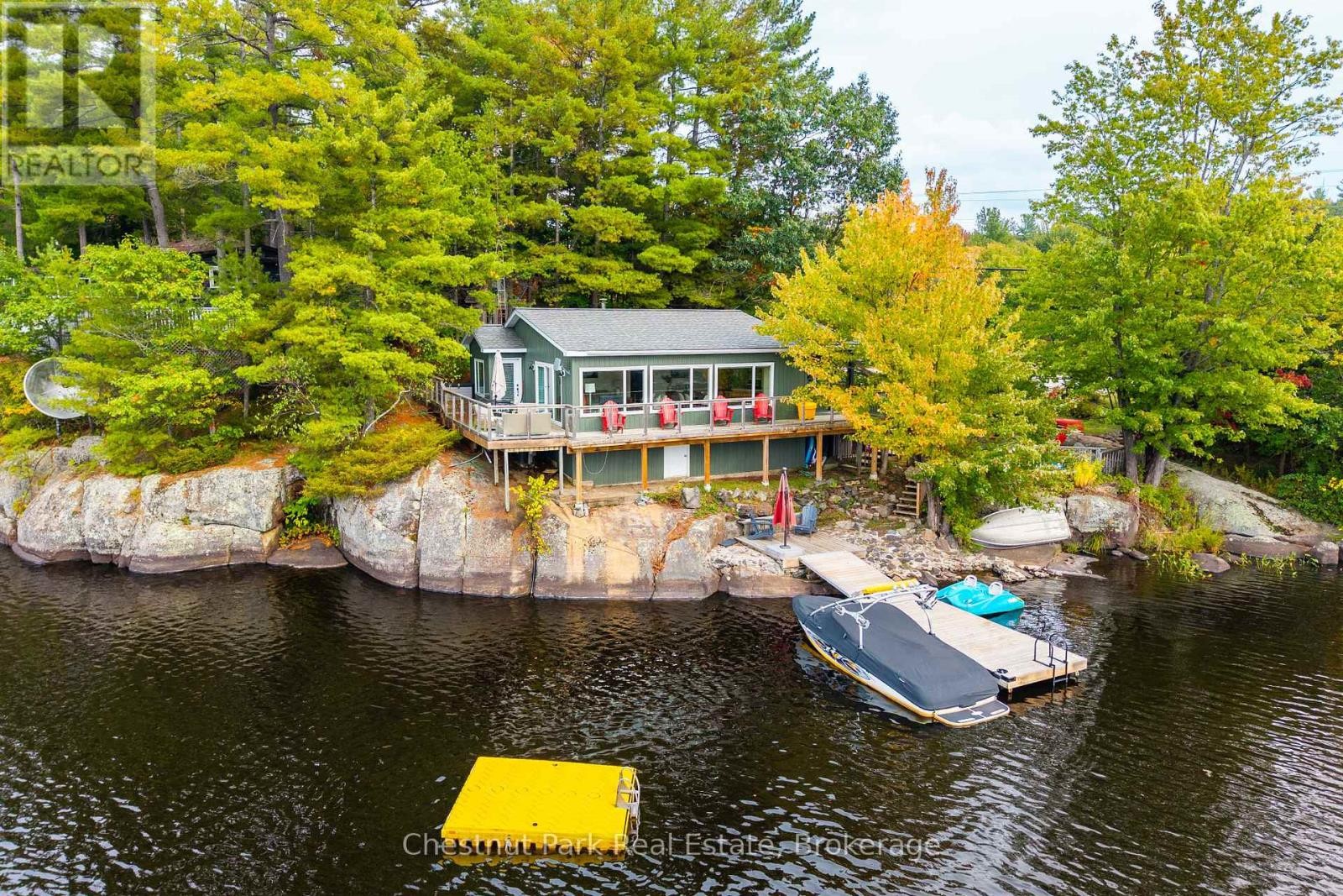 












2856 MUSKOKA RD 118W ROAD

,
Muskoka Lakes (Monck (Muskoka Lakes)),




Ontario
P0B1J0

