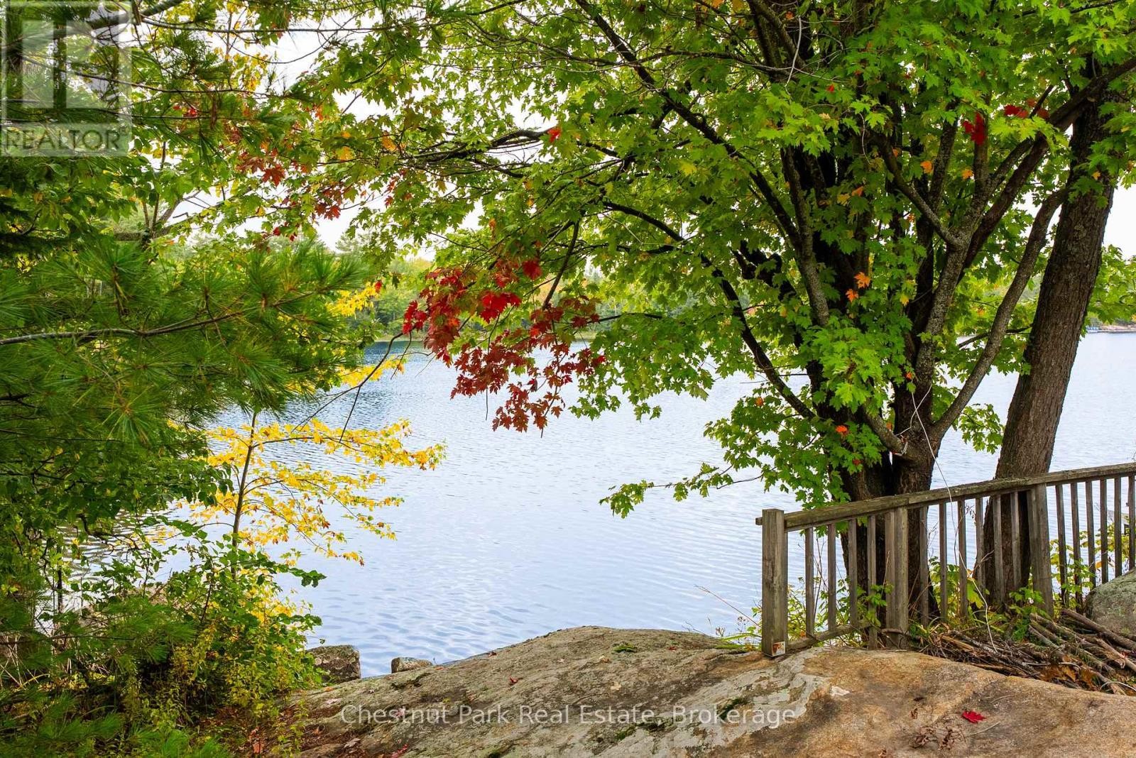 












2856 MUSKOKA RD 118W ROAD

,
Muskoka Lakes (Monck (Muskoka Lakes)),




Ontario
P0B1J0

