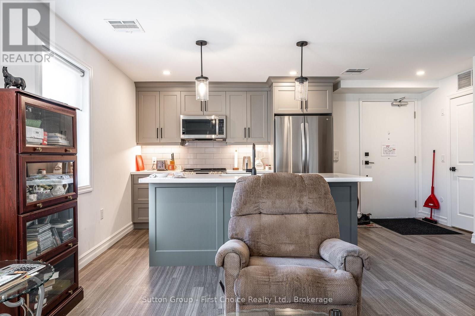 












201 - 100 GORDON STREET

,
Stratford,




Ontario
N5A7T8

