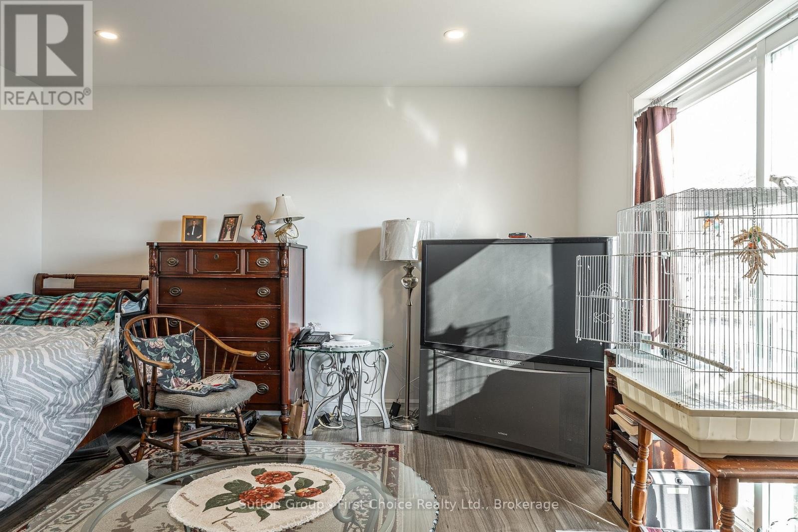 












201 - 100 GORDON STREET

,
Stratford,




Ontario
N5A7T8

