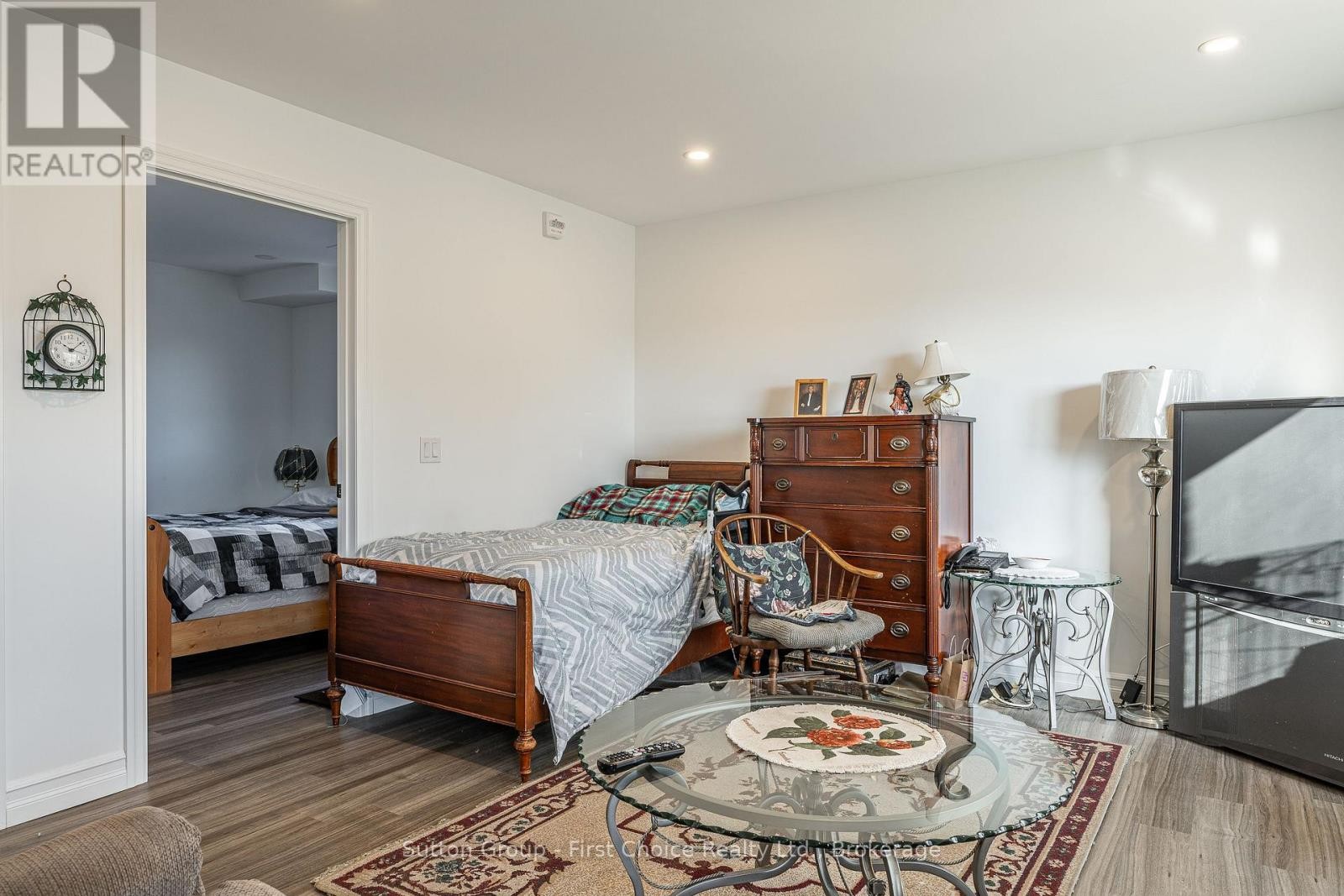 












201 - 100 GORDON STREET

,
Stratford,




Ontario
N5A7T8

