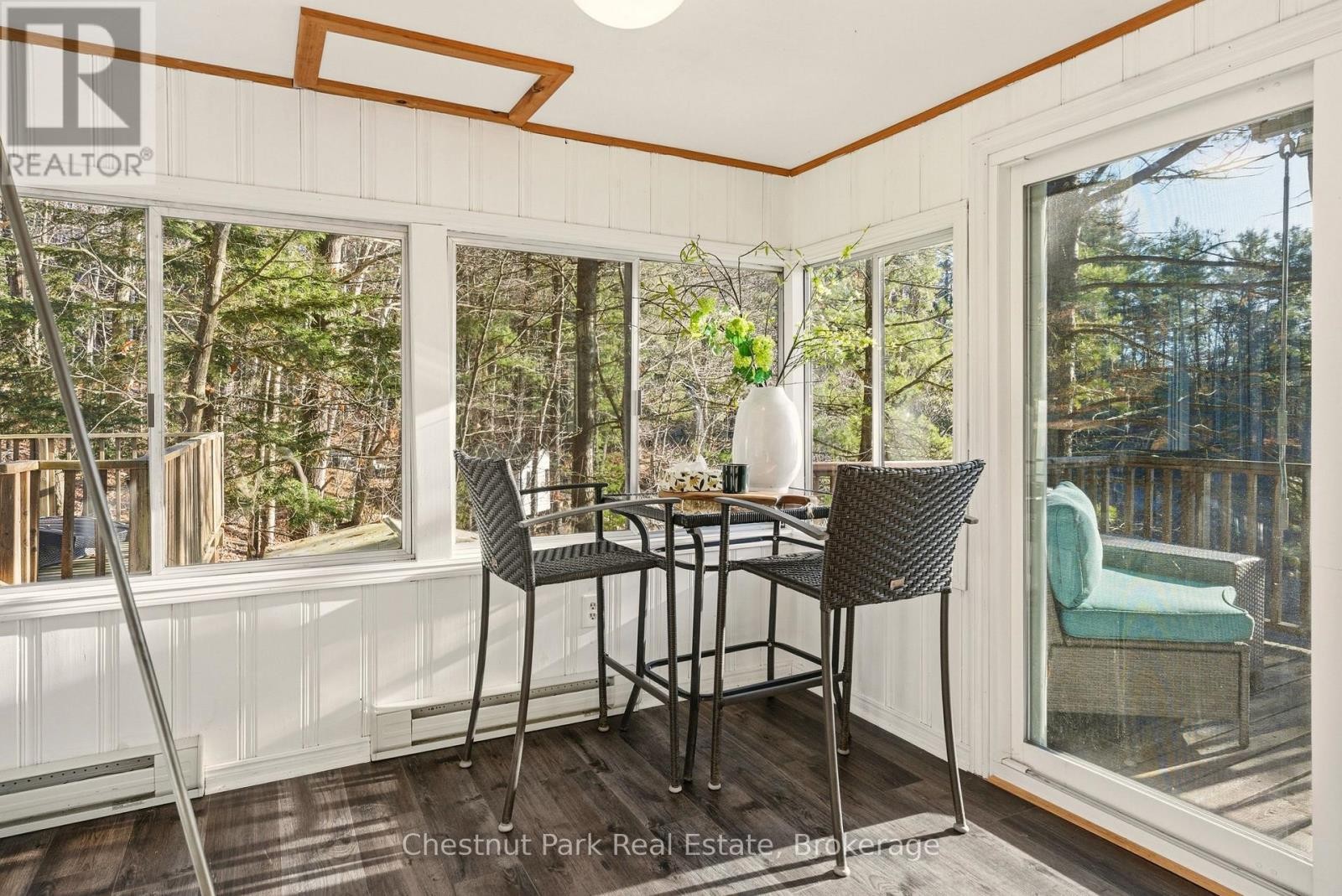 












2487 FALKENBURG ROAD

,
Muskoka Lakes (Watt),




Ontario
P0B1J0

