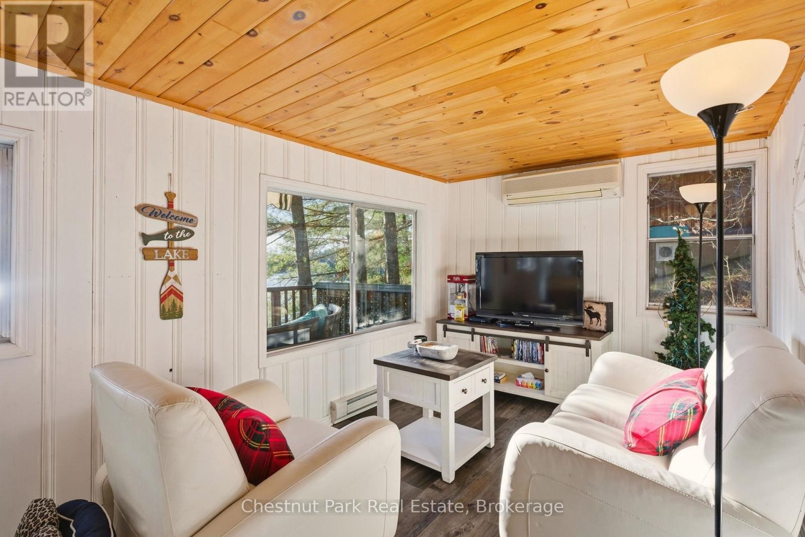 












2487 FALKENBURG ROAD

,
Muskoka Lakes (Watt),




Ontario
P0B1J0

