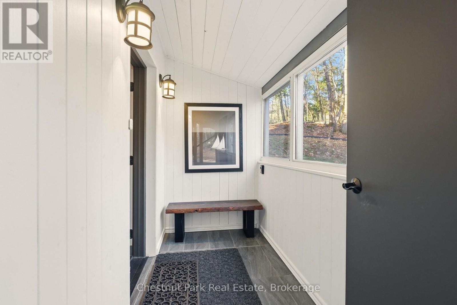 












2487 FALKENBURG ROAD

,
Muskoka Lakes (Watt),




Ontario
P0B1J0

