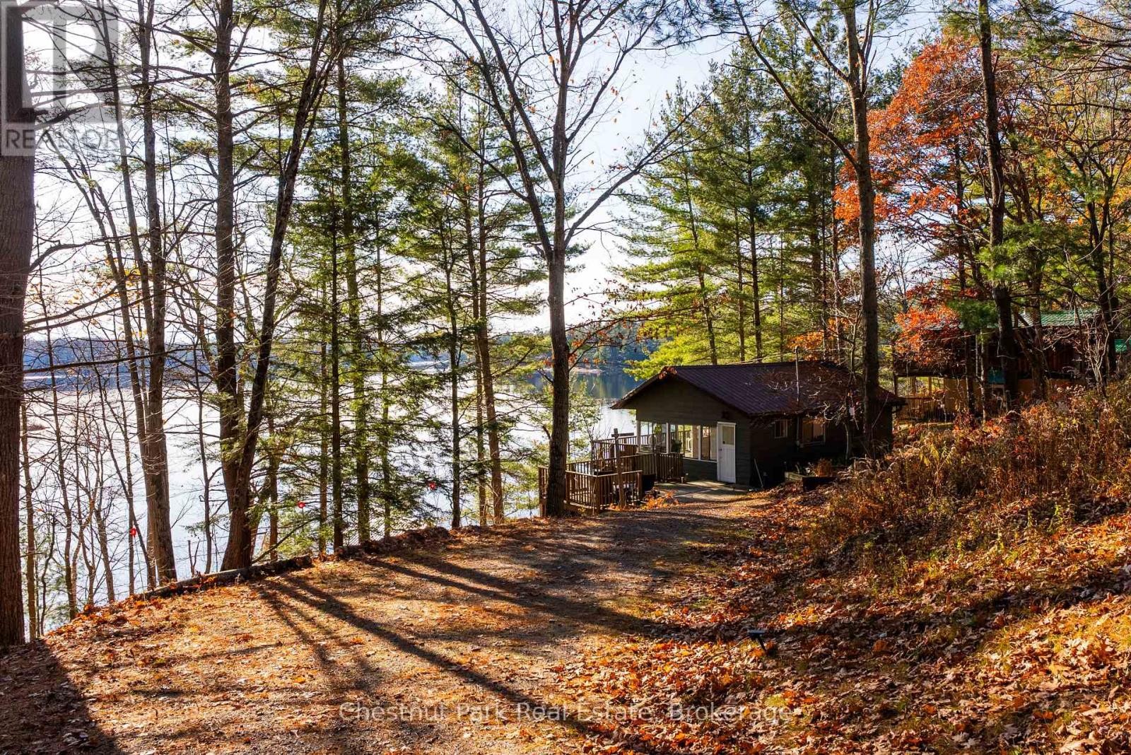 












2487 FALKENBURG ROAD

,
Muskoka Lakes (Watt),




Ontario
P0B1J0

