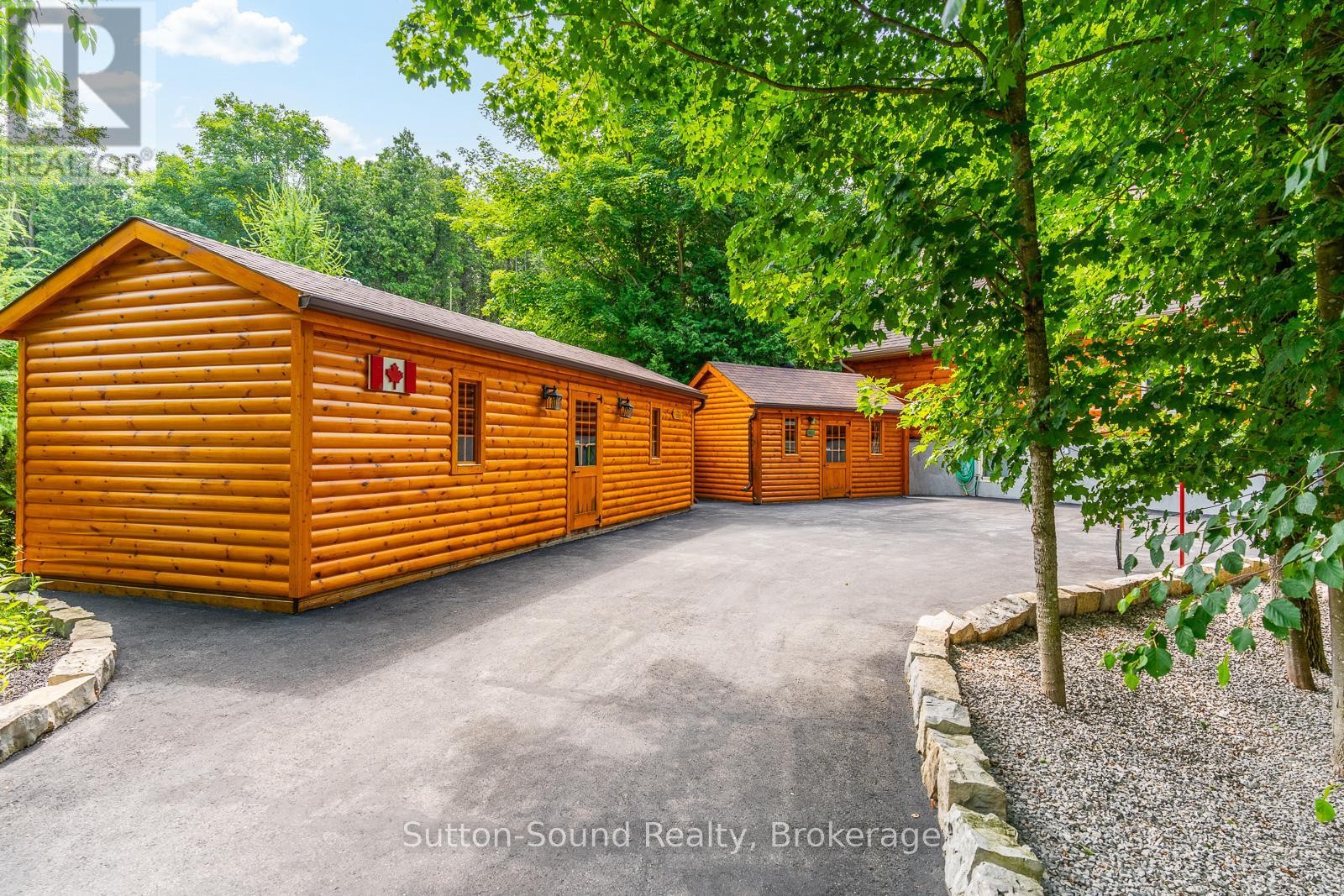 












20 SANDY PINES TRAIL

,
South Bruce Peninsula,




Ontario
N0H2T0

