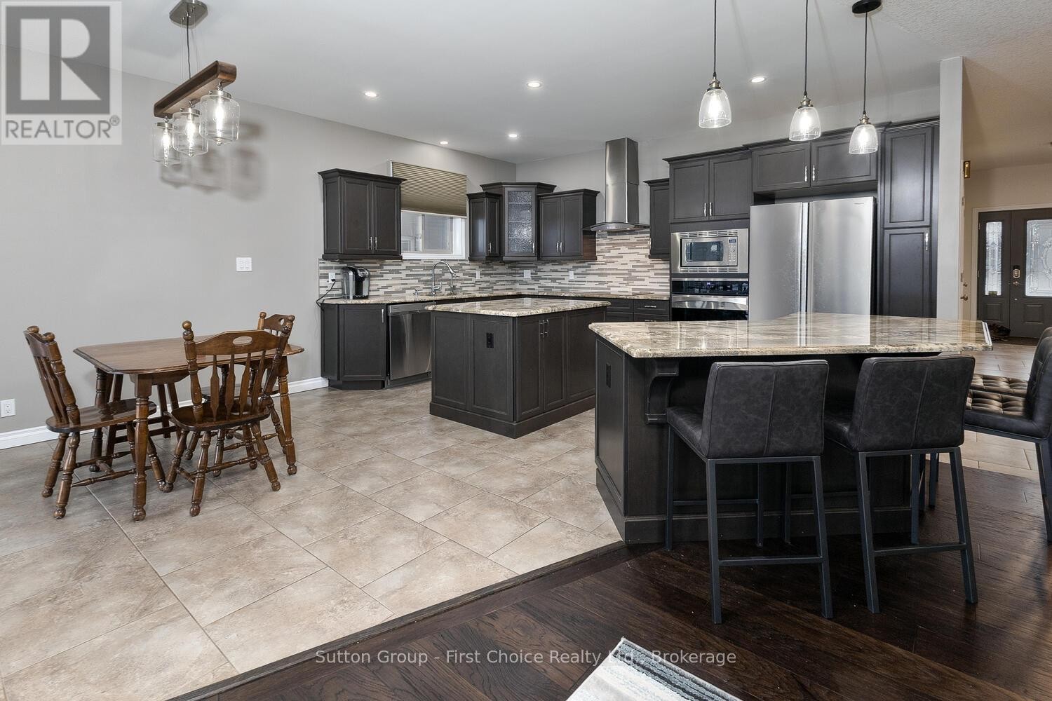 












70 KENTON STREET

,
West Perth (Mitchell),




Ontario
N0K1N0

