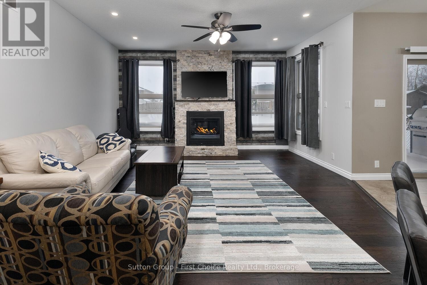 












70 KENTON STREET

,
West Perth (Mitchell),




Ontario
N0K1N0

