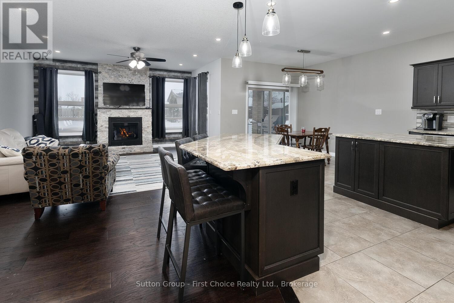 












70 KENTON STREET

,
West Perth (Mitchell),




Ontario
N0K1N0

