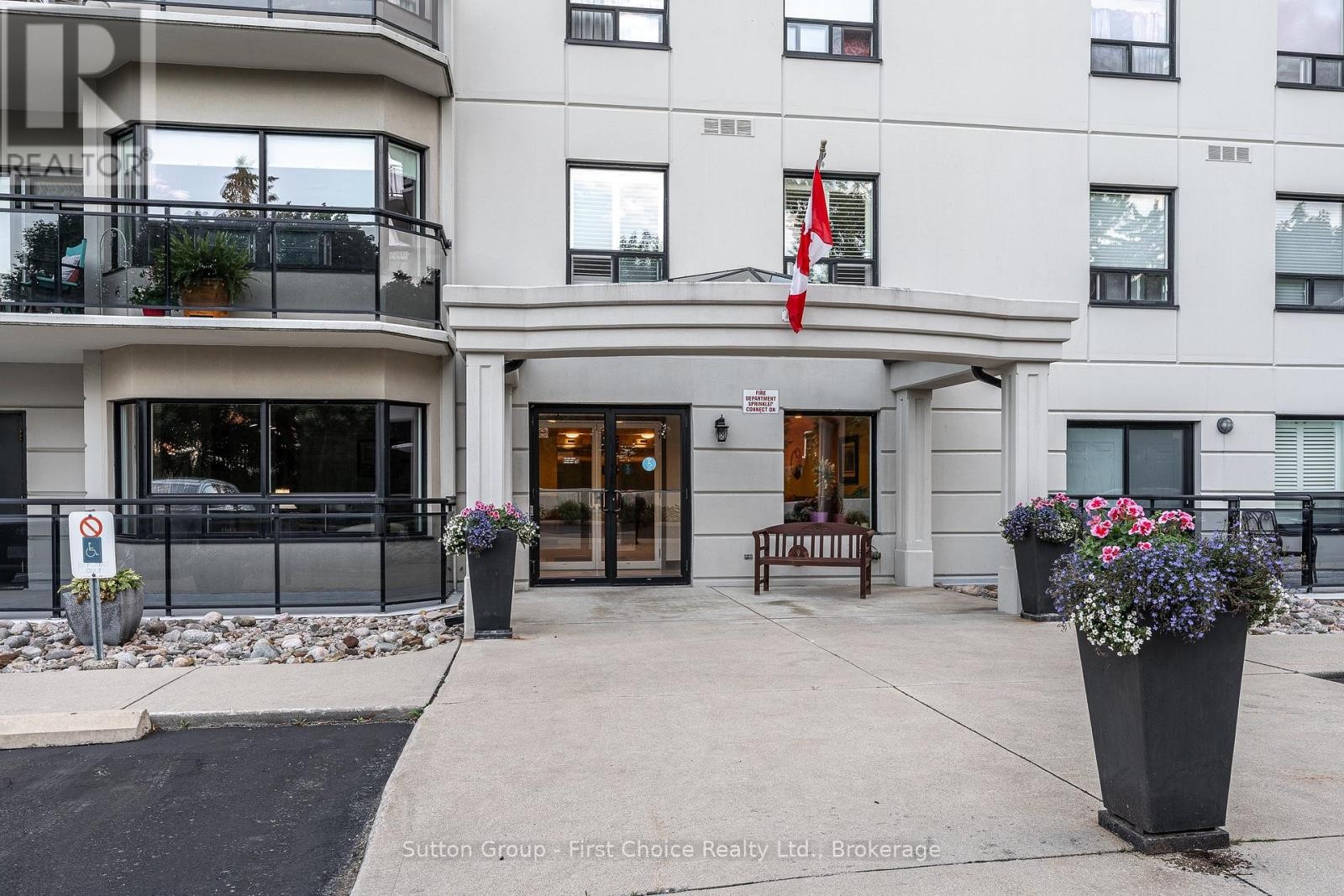 












206 - 160 ROMEO STREET

,
Stratford,




Ontario
N5A4S9

