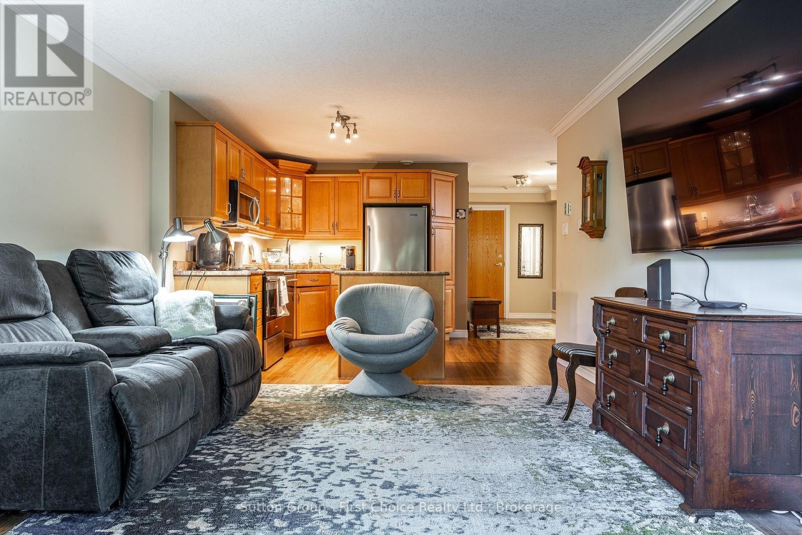 












206 - 160 ROMEO STREET

,
Stratford,




Ontario
N5A4S9

