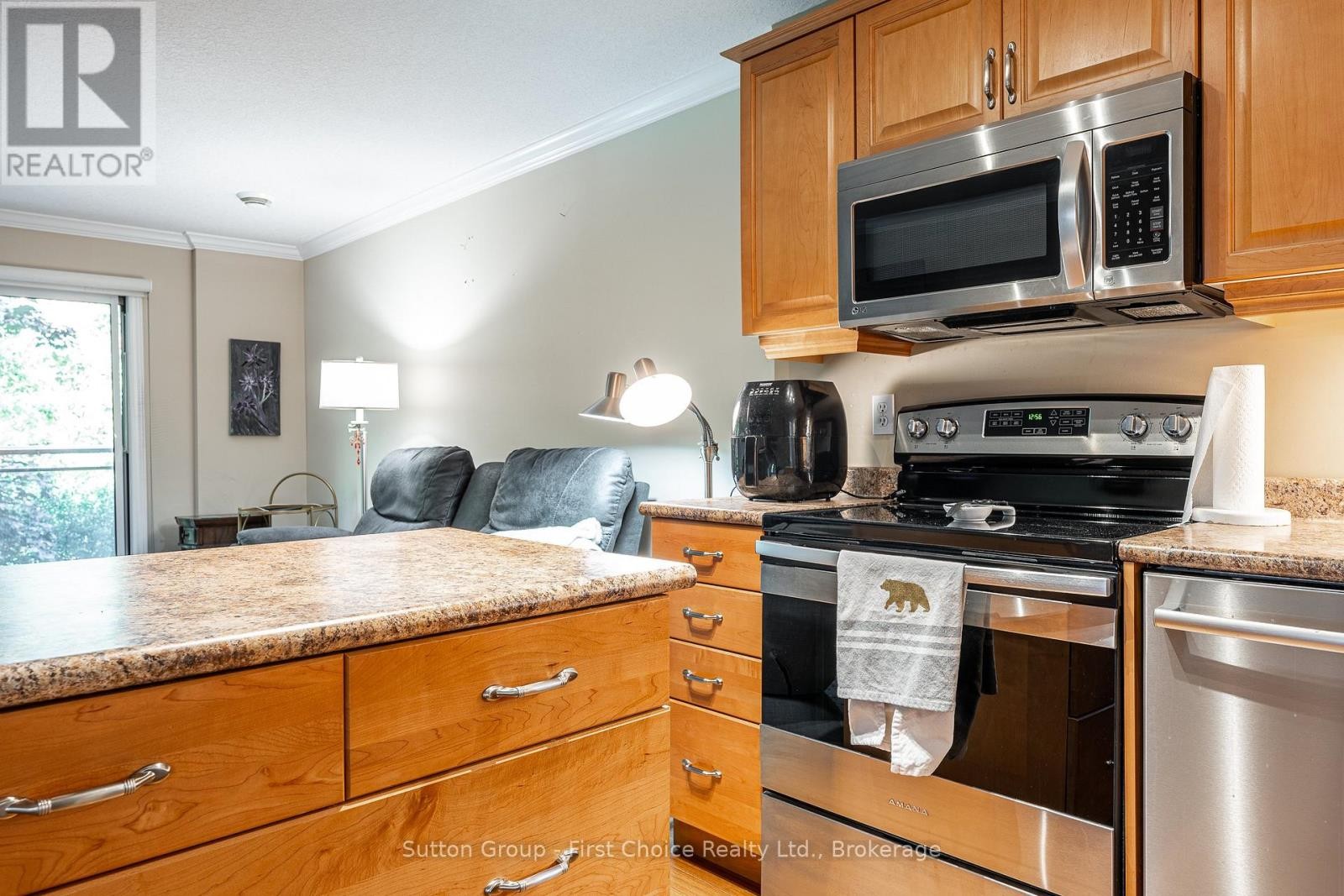 












206 - 160 ROMEO STREET

,
Stratford,




Ontario
N5A4S9

