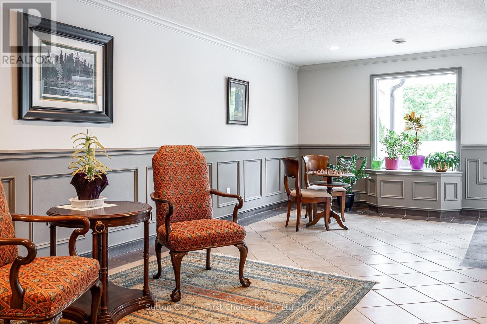 












206 - 160 ROMEO STREET

,
Stratford,




Ontario
N5A4S9


