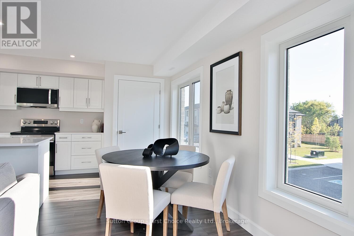 












UNIT 37 - 3202 VIVIAN LINE

,
Stratford,




Ontario
N5A0K6

