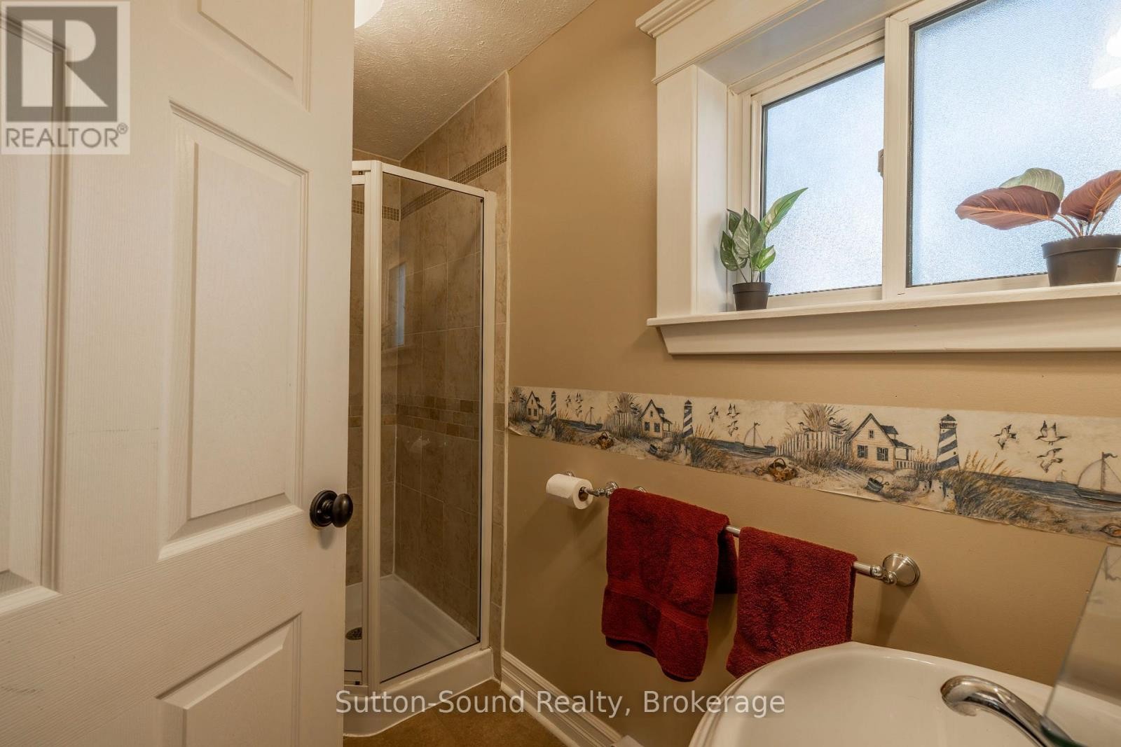 












601 DAWSON STREET

,
South Bruce Peninsula,




Ontario
N0H2T0

