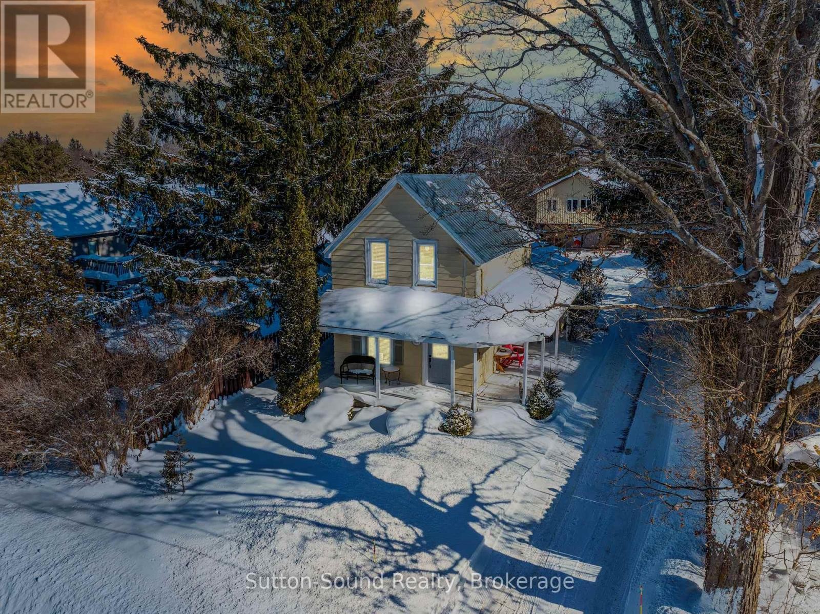 












601 DAWSON STREET

,
South Bruce Peninsula,




Ontario
N0H2T0

