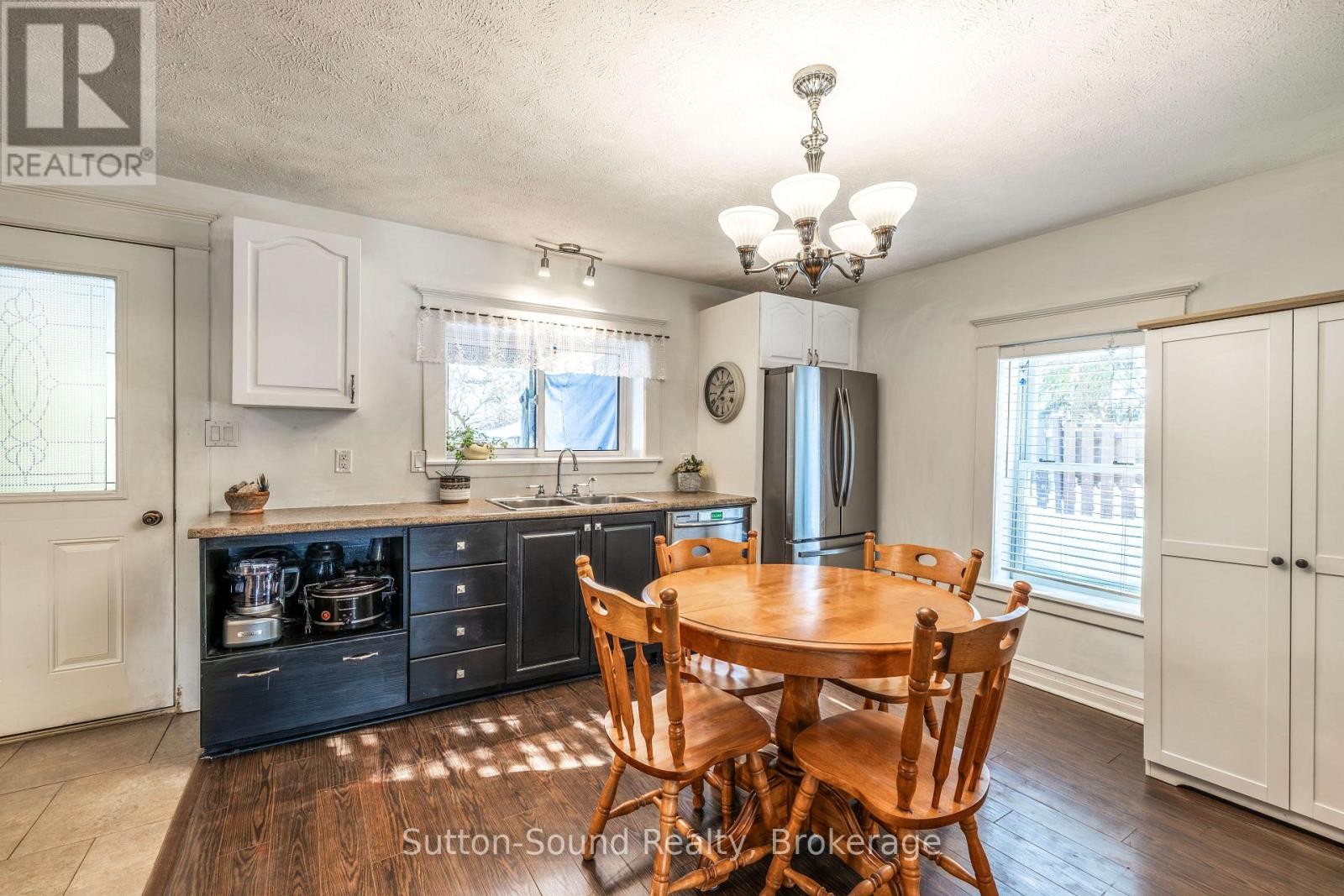 












601 DAWSON STREET

,
South Bruce Peninsula,




Ontario
N0H2T0

