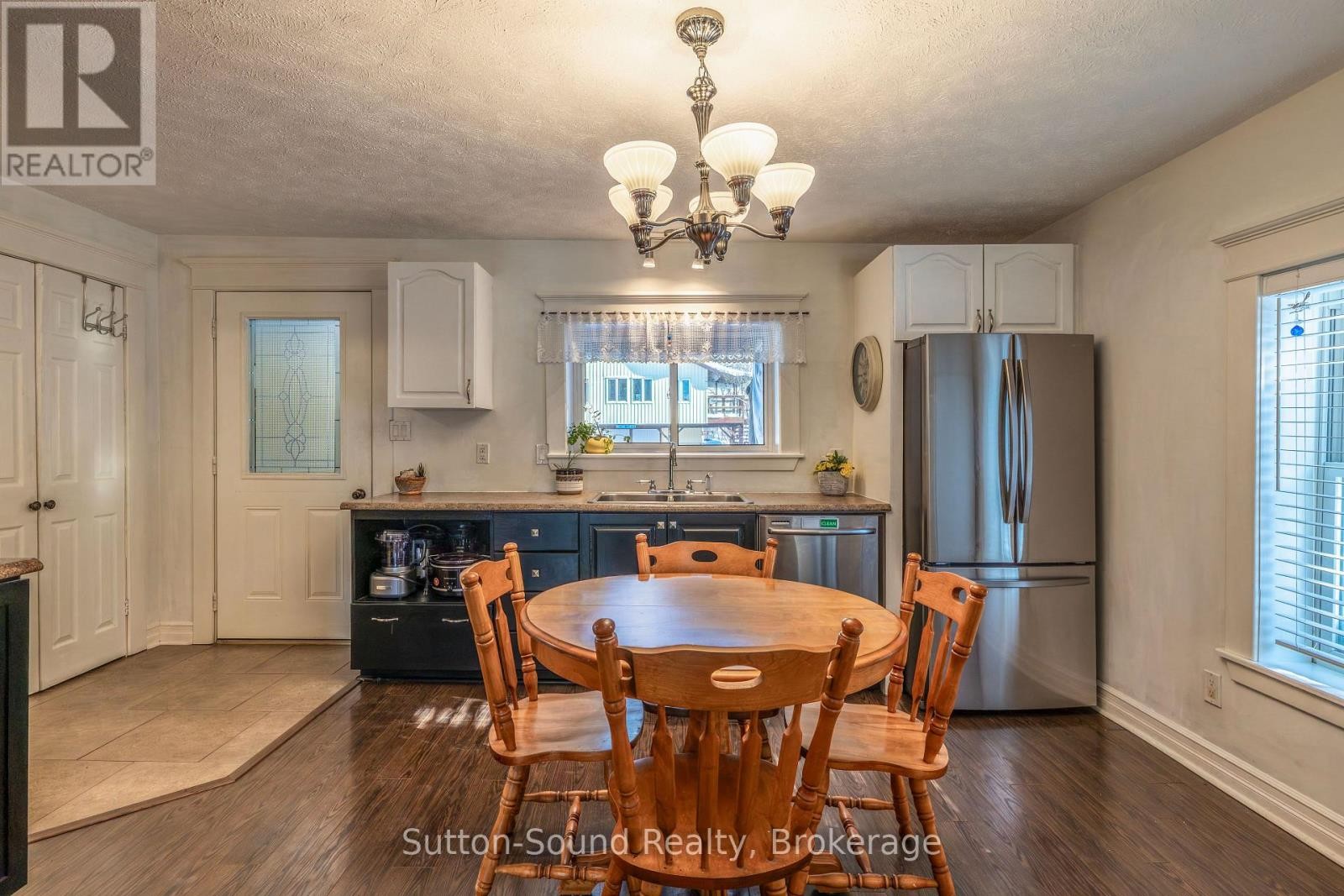 












601 DAWSON STREET

,
South Bruce Peninsula,




Ontario
N0H2T0

