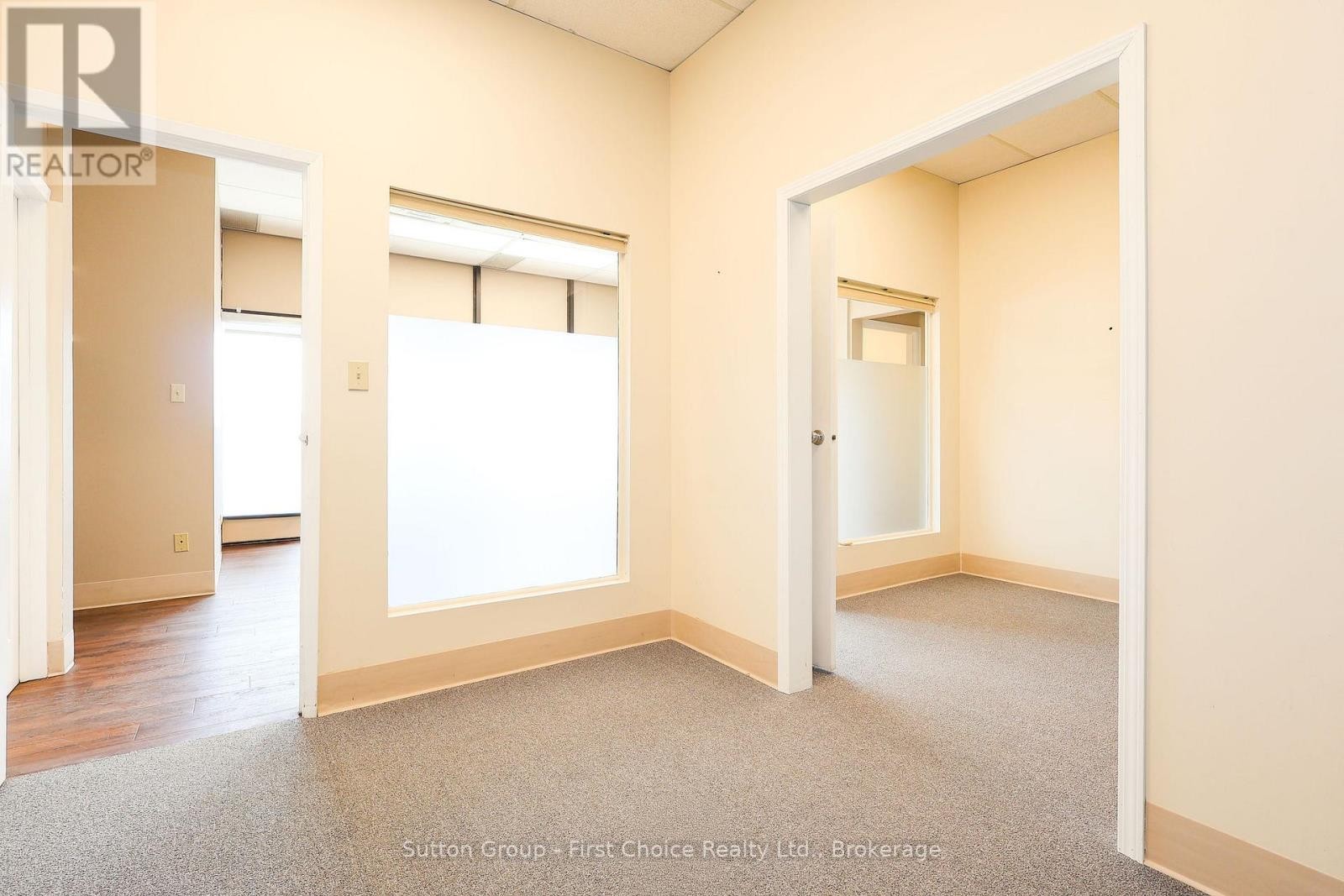 












544 HURON STREET

,
Stratford,




Ontario
N5A5T9

