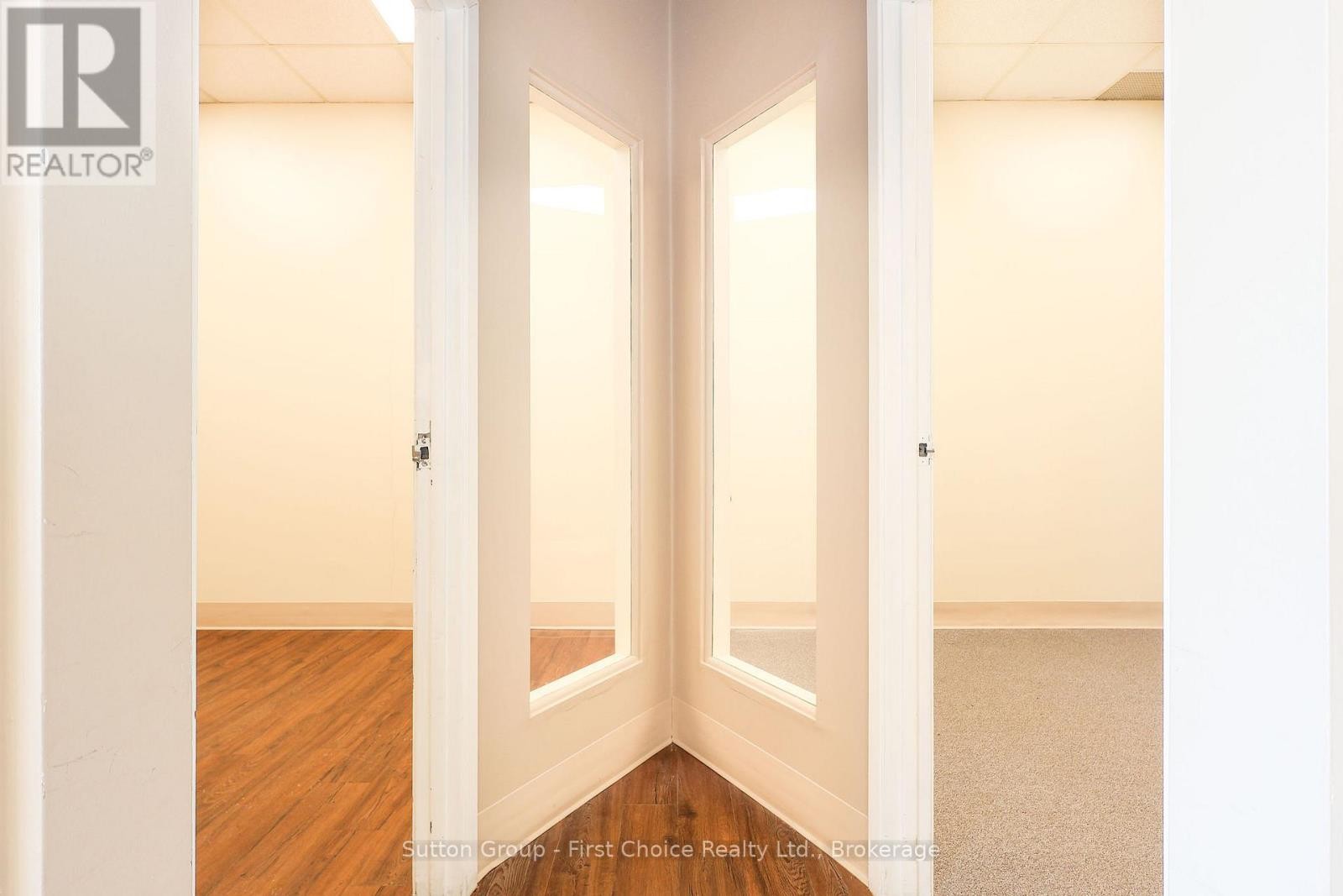 












544 HURON STREET

,
Stratford,




Ontario
N5A5T9

