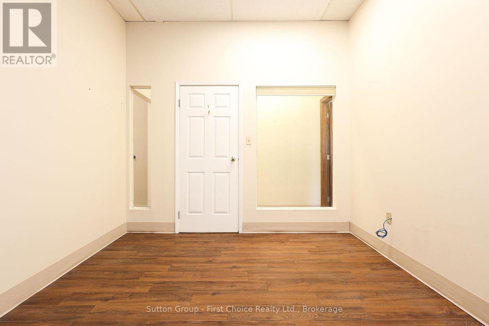 












544 HURON STREET

,
Stratford,




Ontario
N5A5T9

