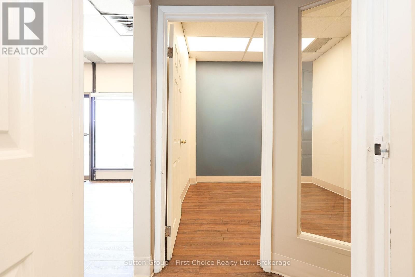 












544 HURON STREET

,
Stratford,




Ontario
N5A5T9

