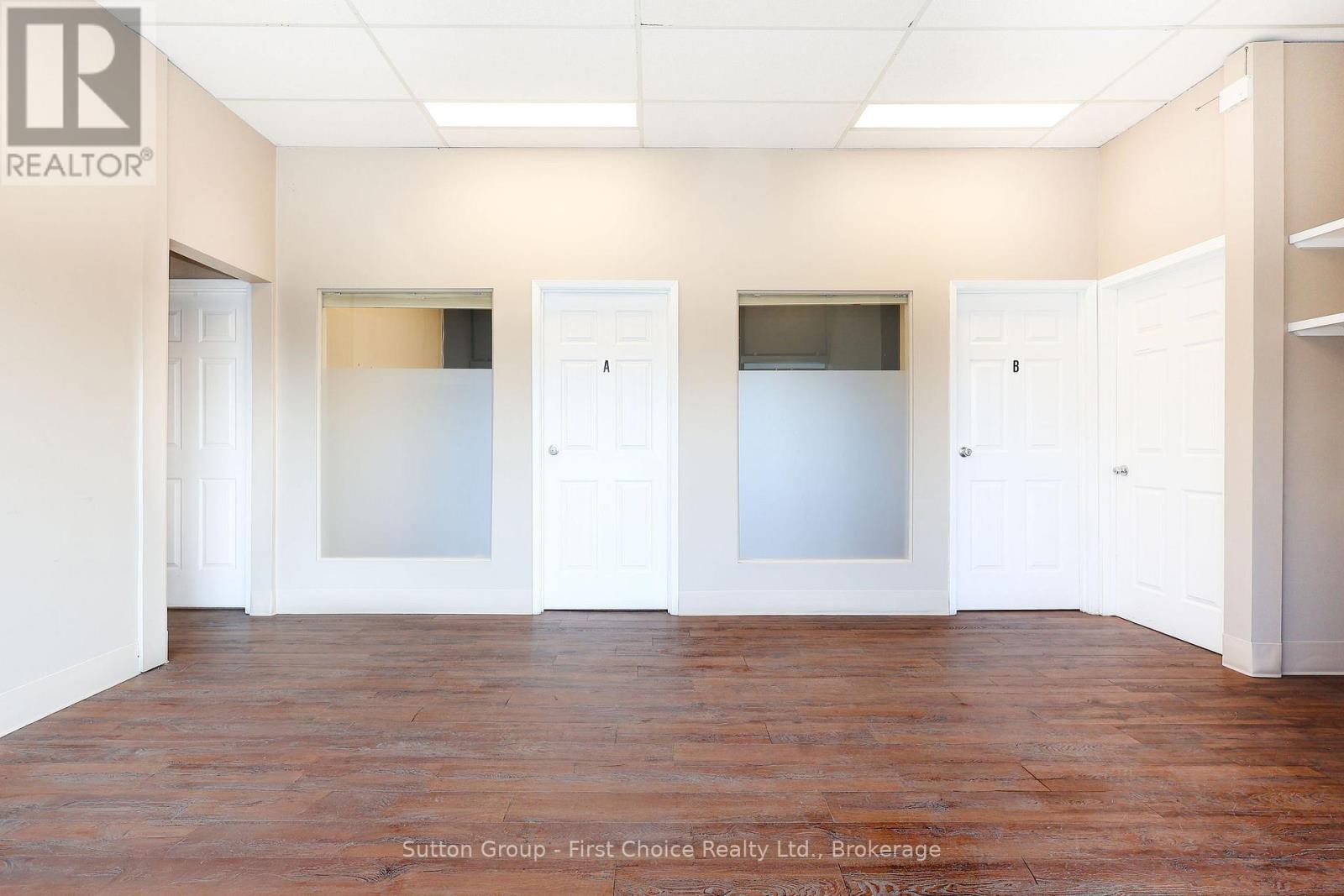 












544 HURON STREET

,
Stratford,




Ontario
N5A5T9

