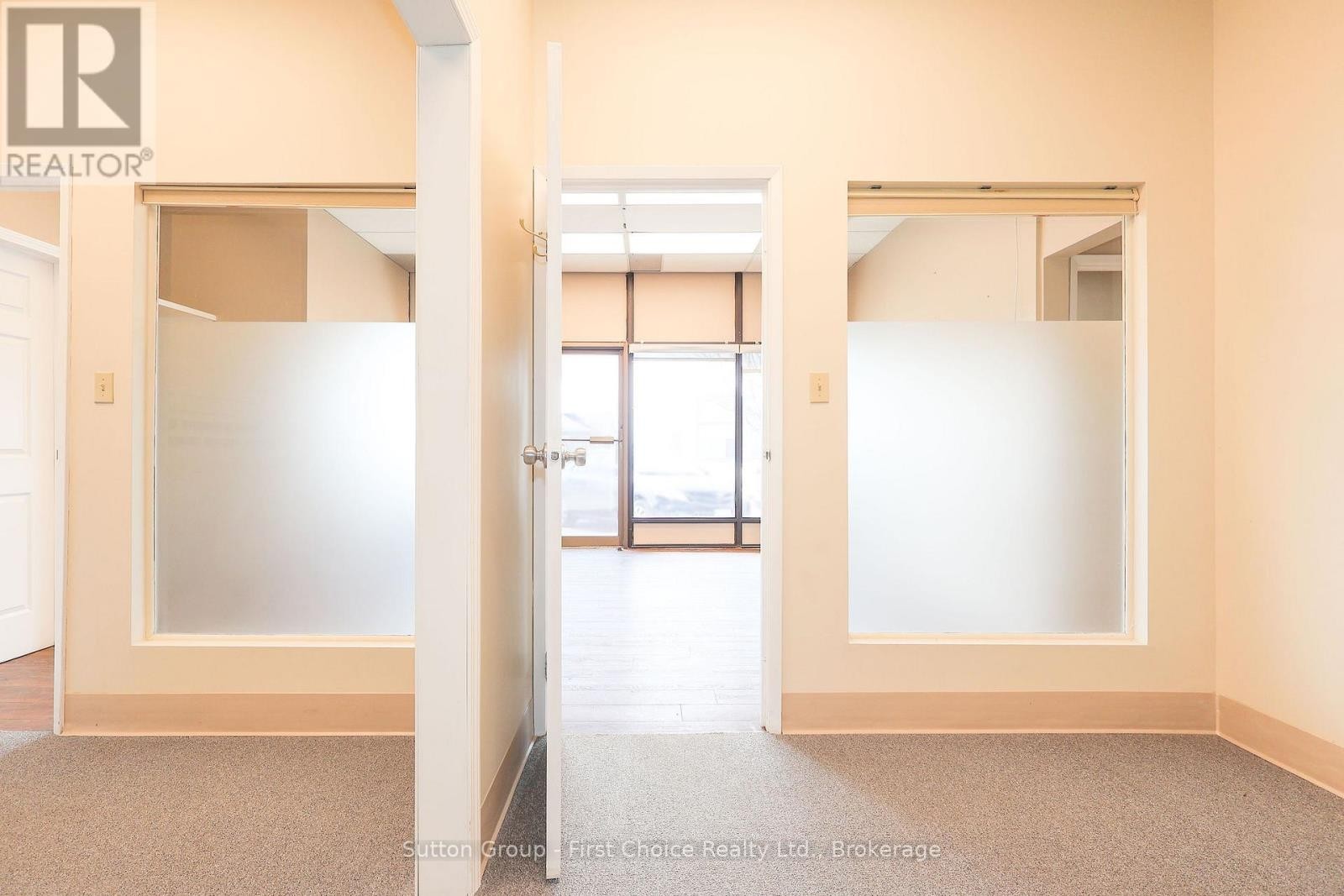 












544 HURON STREET

,
Stratford,




Ontario
N5A5T9

