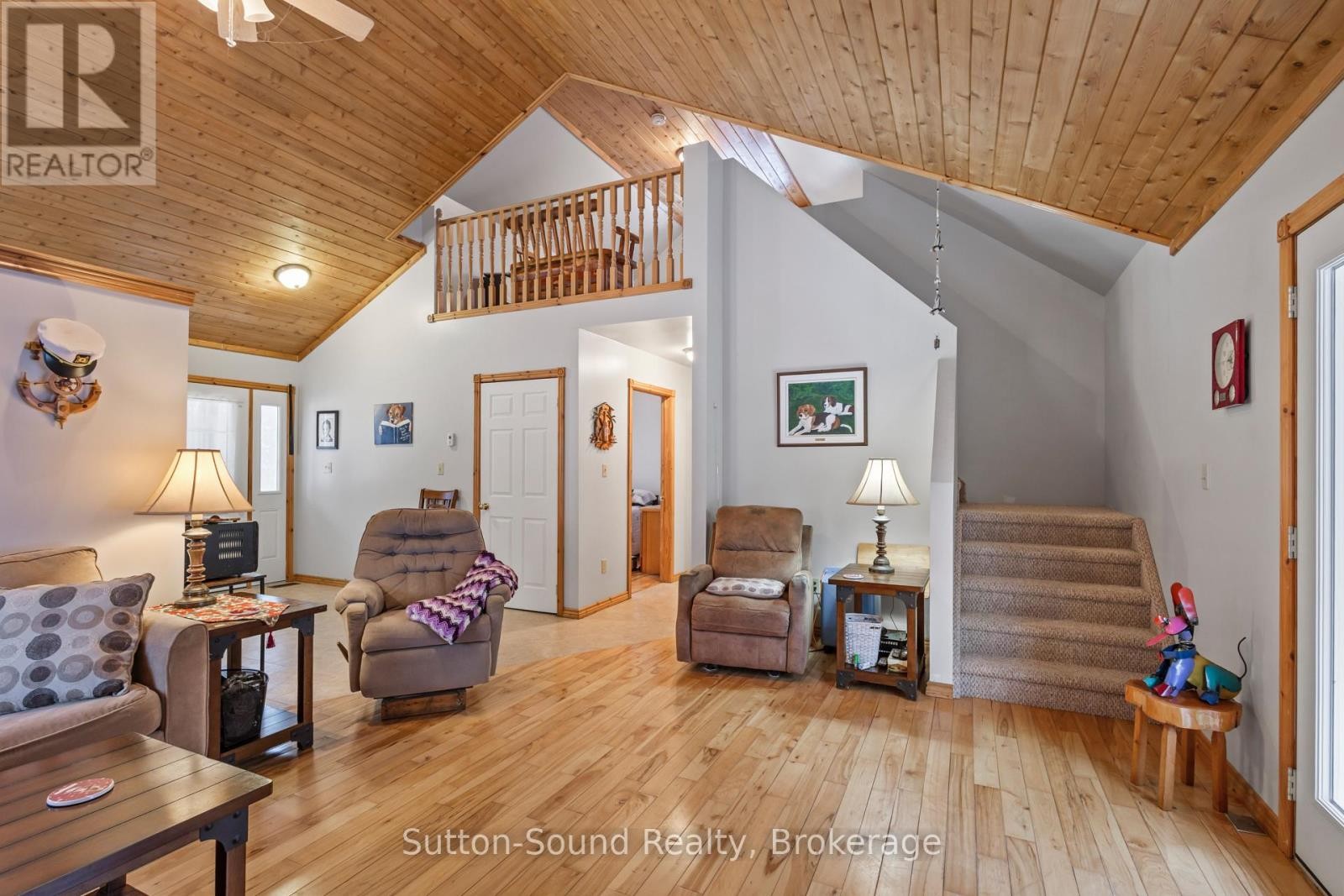 












554 STOKES BAY ROAD

,
Northern Bruce Peninsula,




Ontario
N0H2M0

