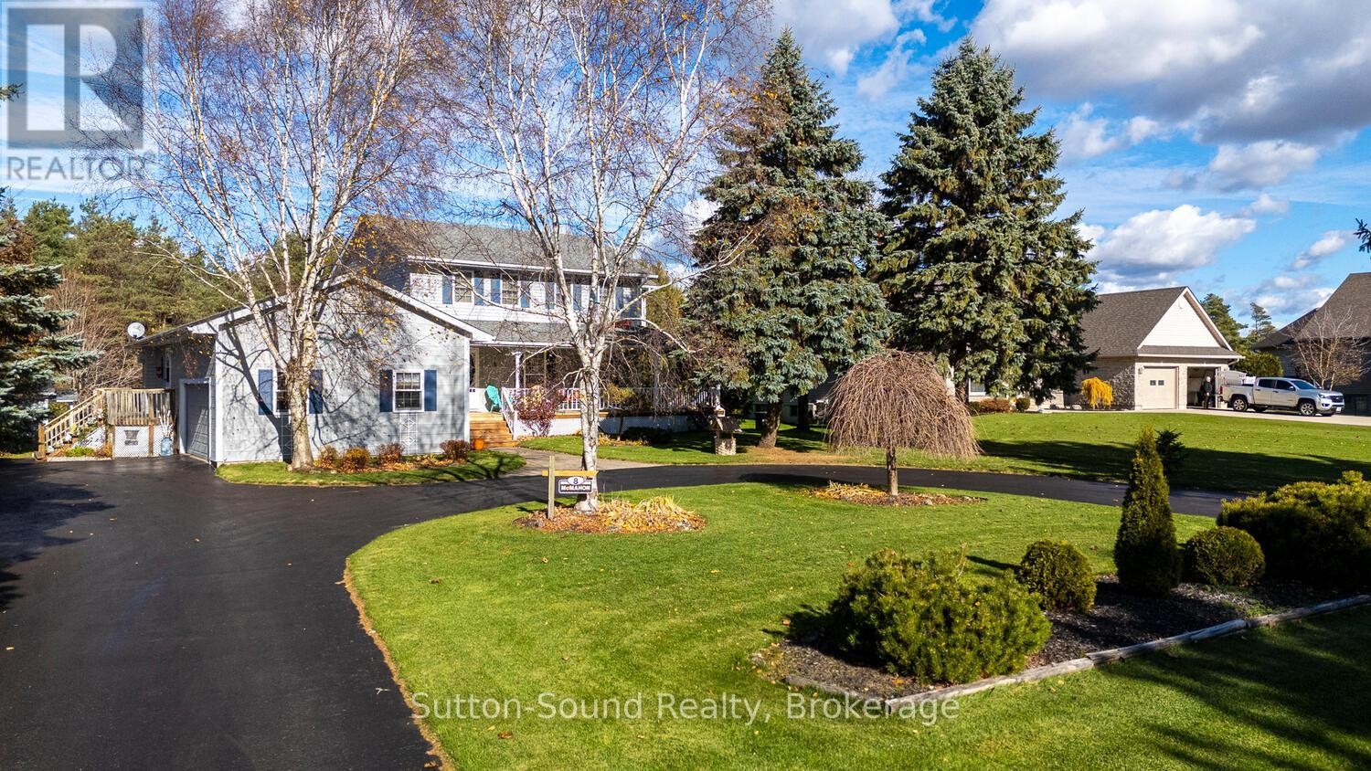 












8 PINE TREE DRIVE

,
South Bruce Peninsula,




Ontario
N0H1P0

