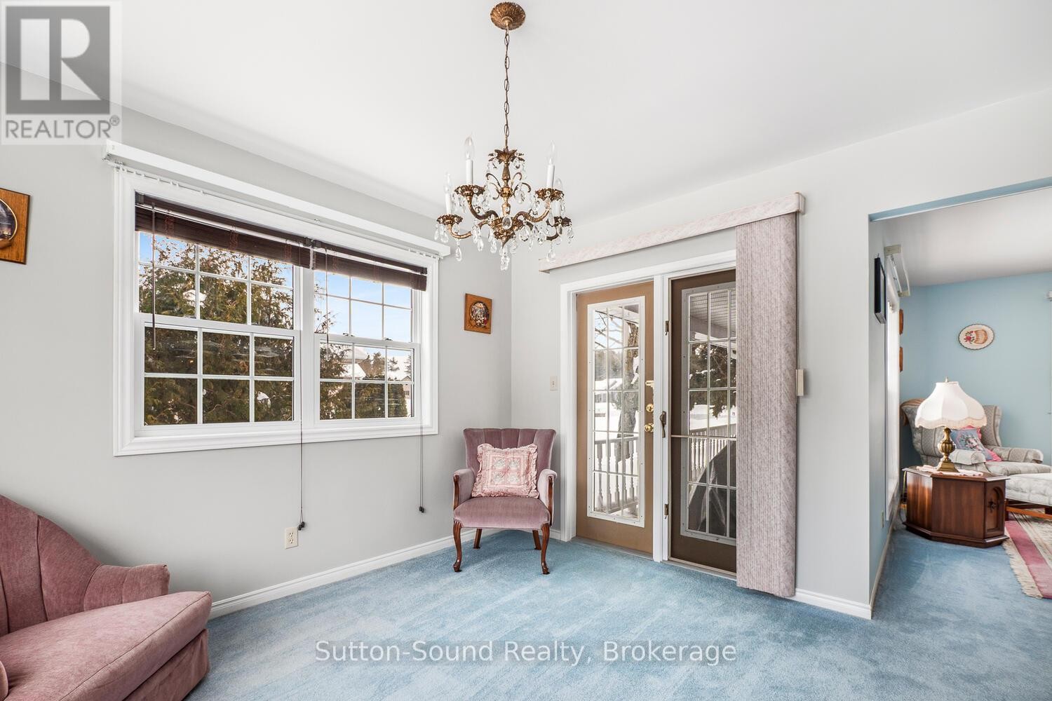 












8 PINE TREE DRIVE

,
South Bruce Peninsula,




Ontario
N0H1P0

