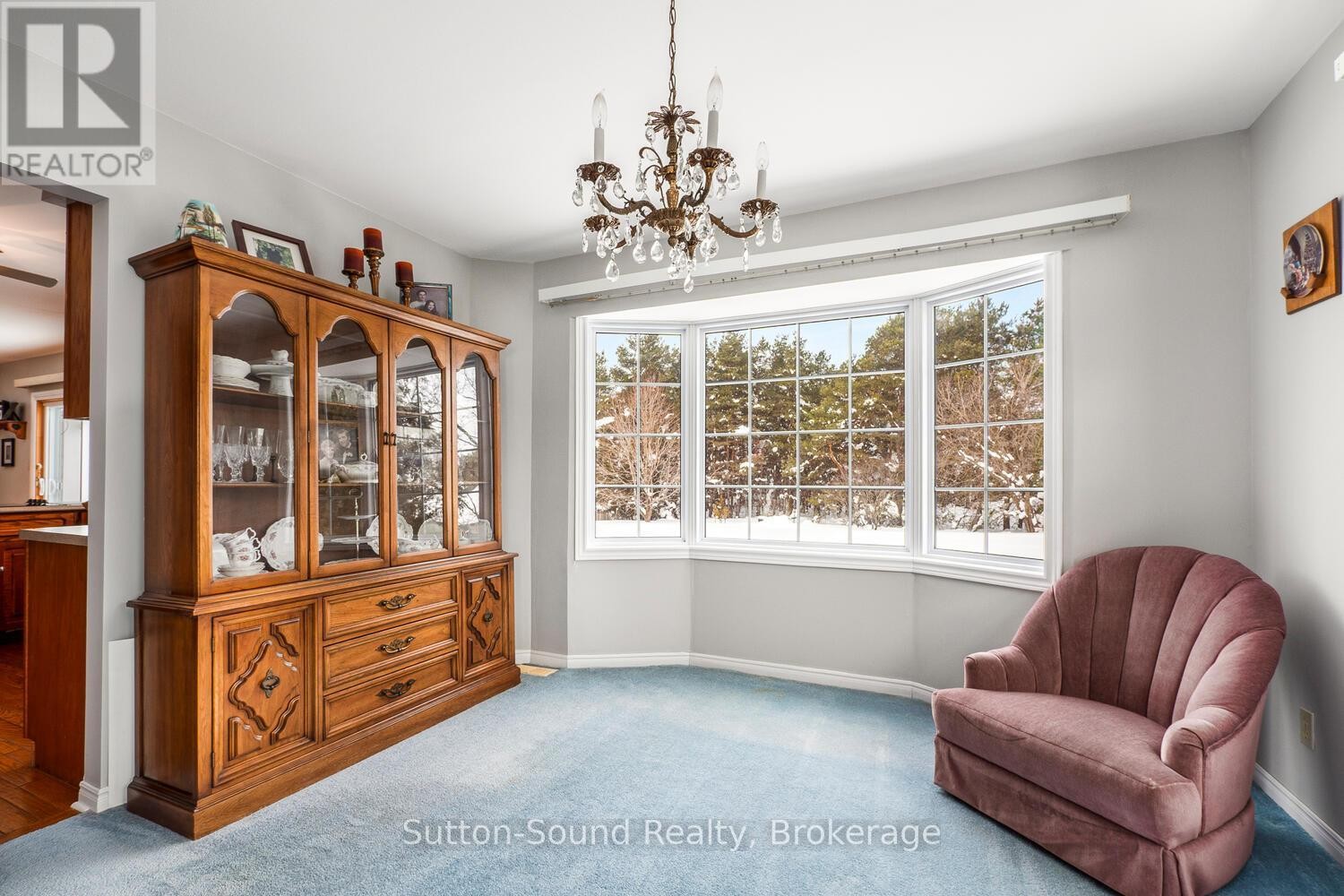 












8 PINE TREE DRIVE

,
South Bruce Peninsula,




Ontario
N0H1P0

