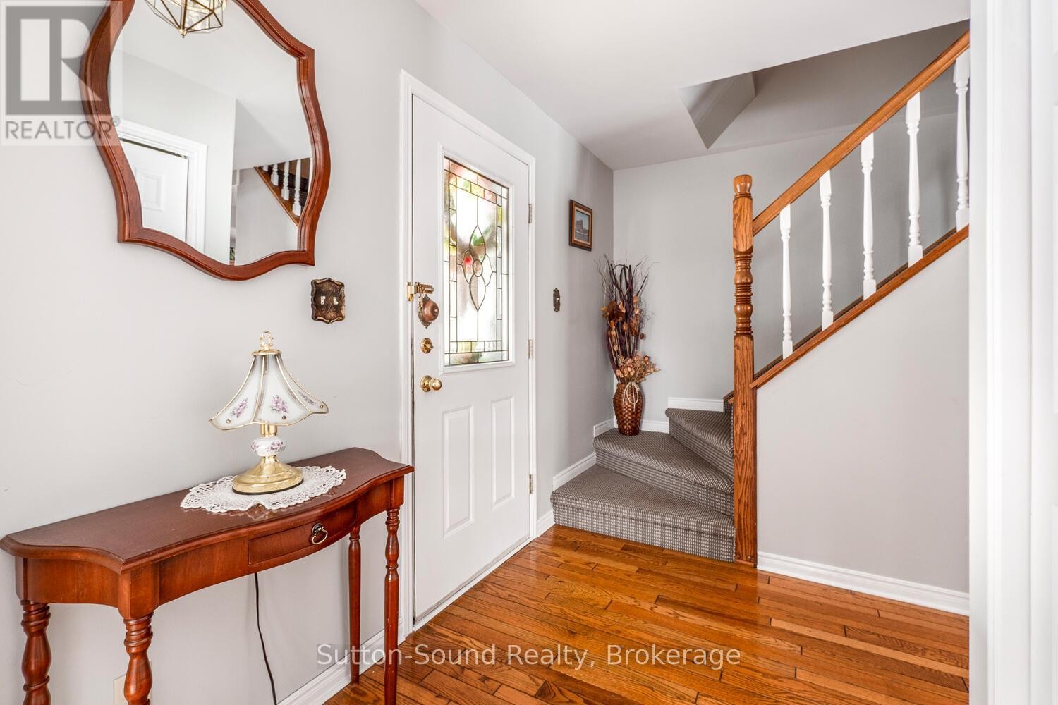 












8 PINE TREE DRIVE

,
South Bruce Peninsula,




Ontario
N0H1P0

